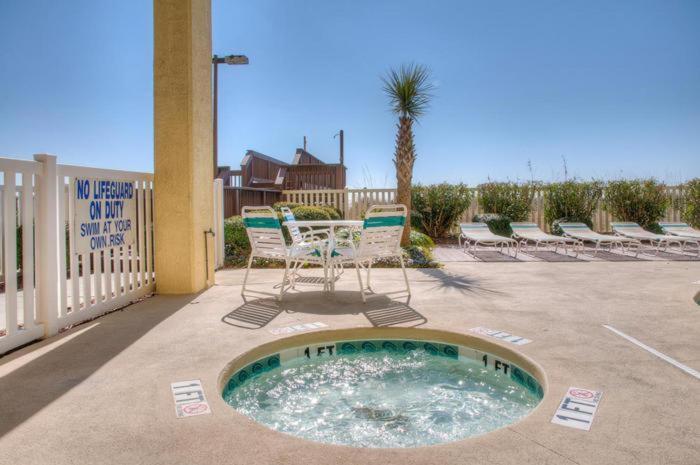 Holiday home Sunrise Pointe 10f - Oceanfront - Cherry Grove Section
