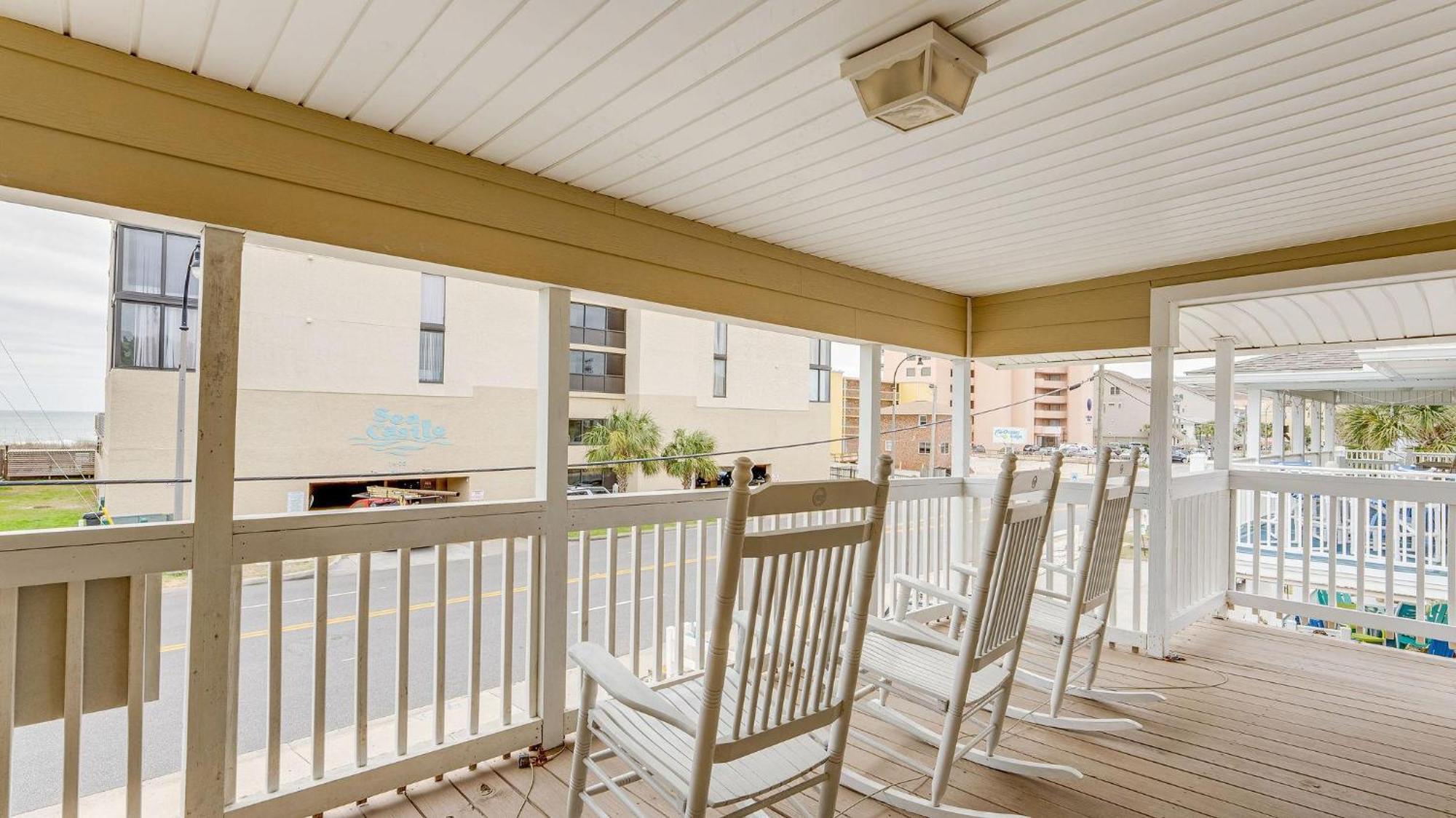 Brick House - 2nd Row - House - Crescent * Myrtle Beach
