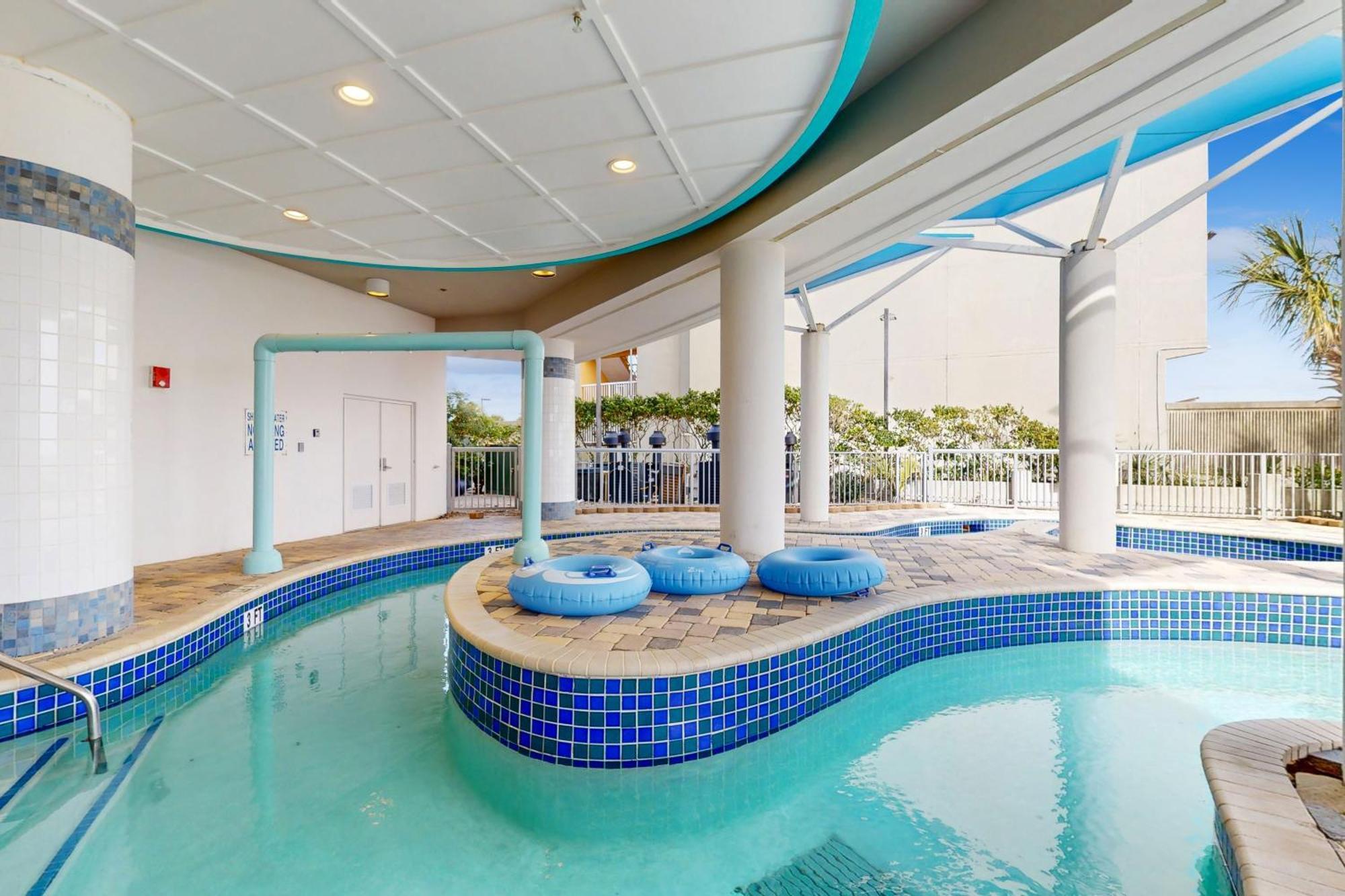 Apartment Oceans One Unit 403 *