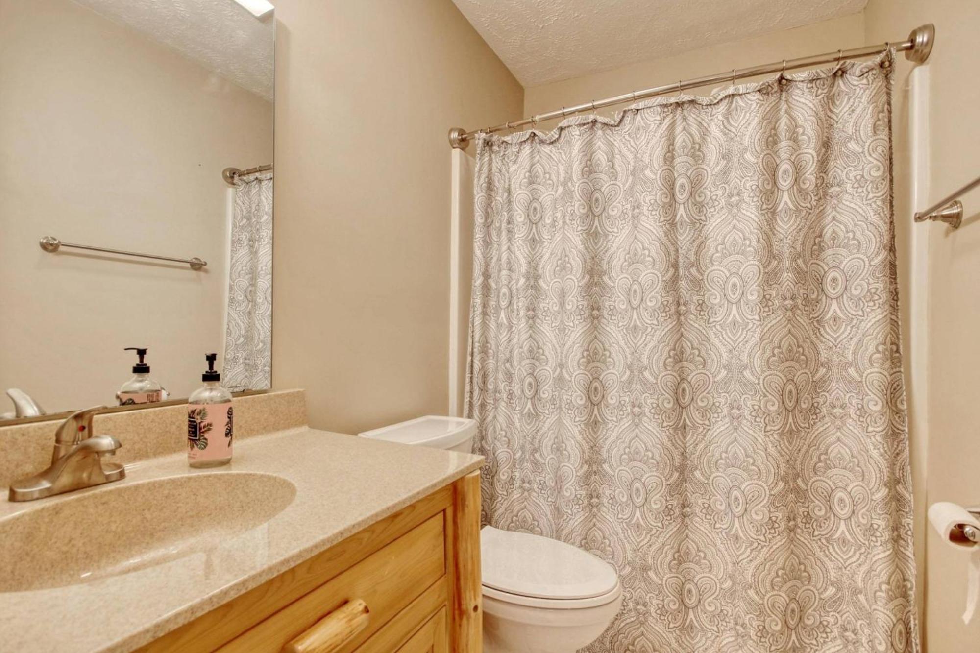 Waterway Views Apartment *