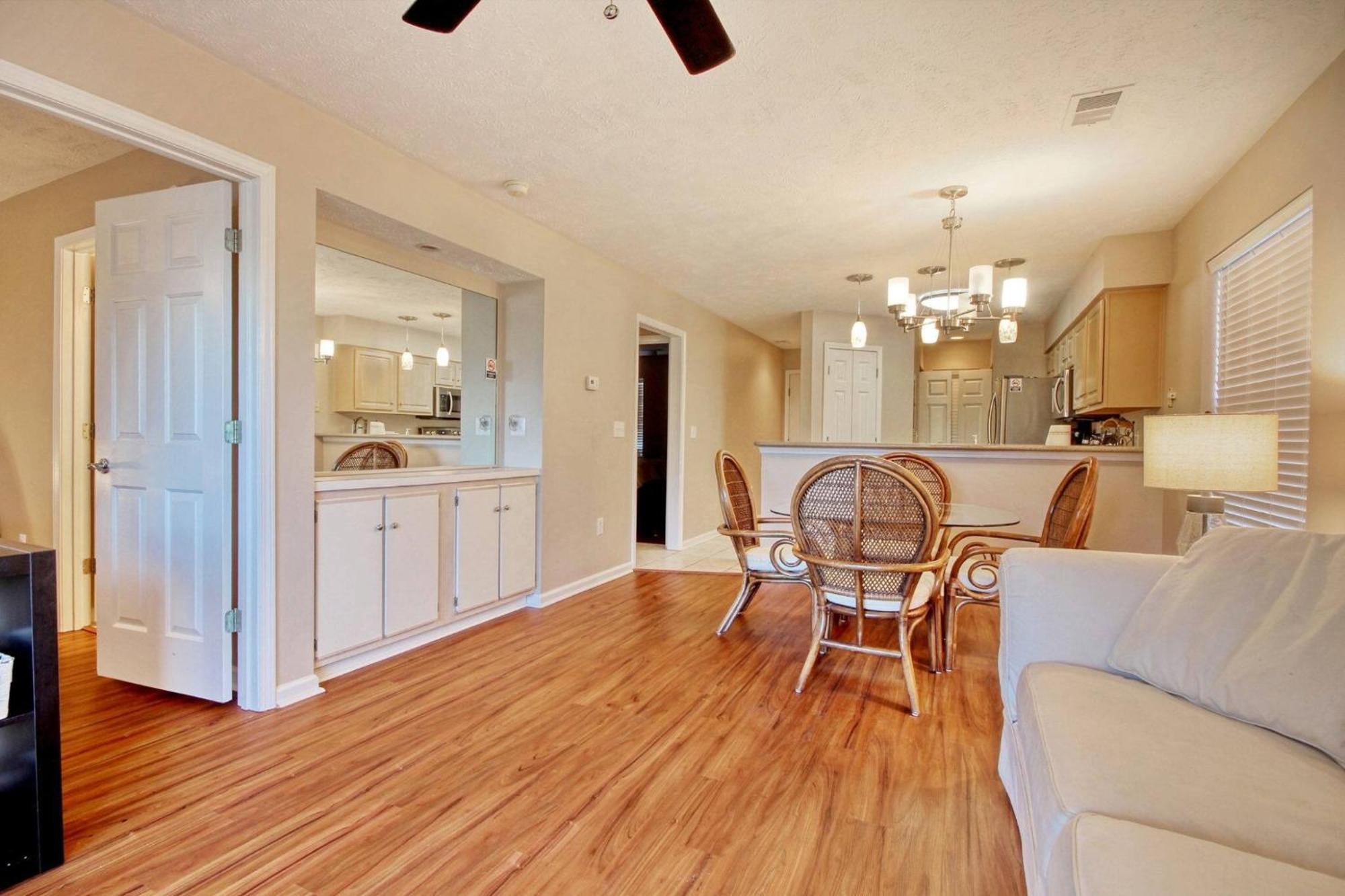 Waterway Views Apartment *