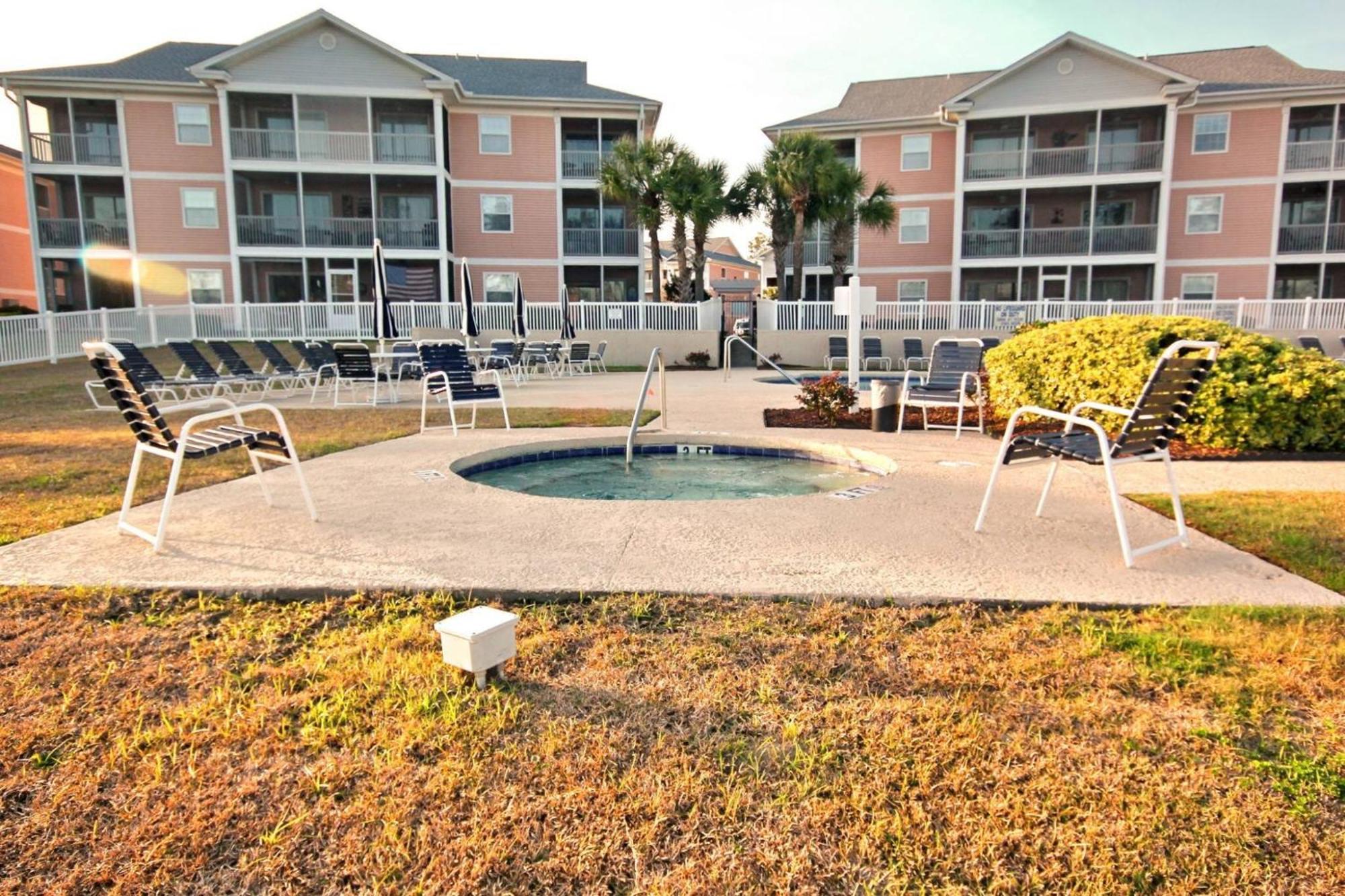 Apartment Waterway Views