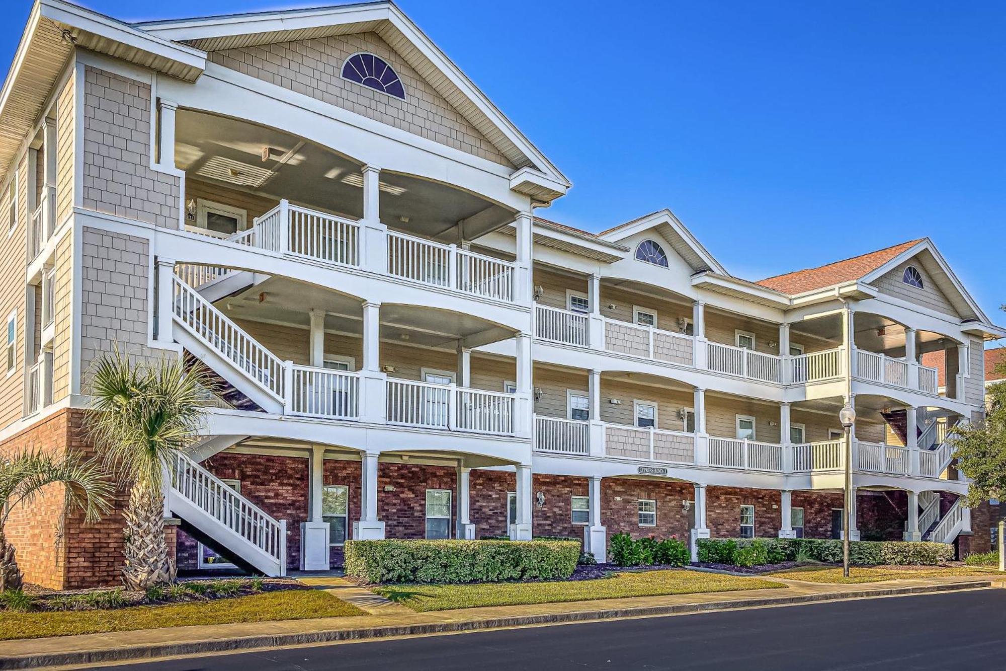 Apartment Cypress Bend 111 *
