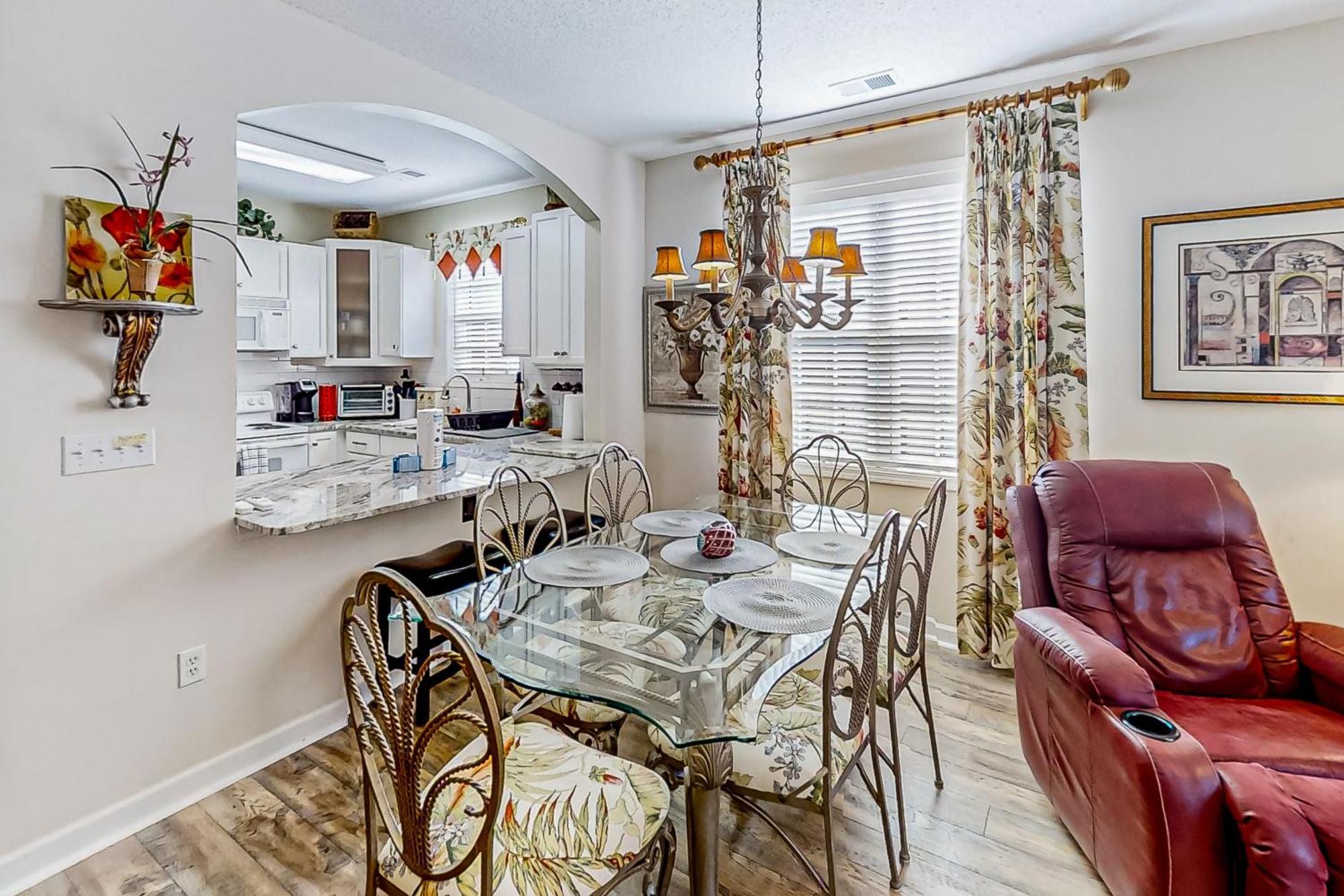 Apartment Cypress Bend 111 *