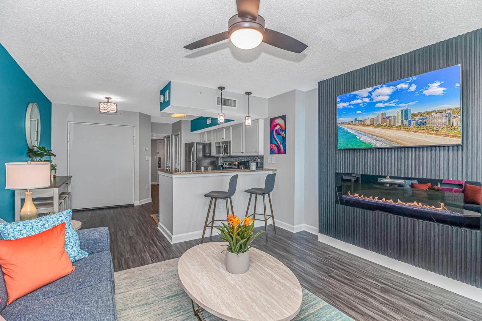Holiday home Luxury Penthouse Suite! Led Fireplace-completely Remodeled! Indoor Waterpark! Dunes Village 1405 *