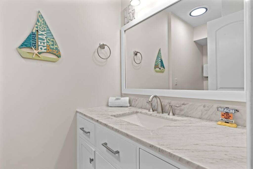 Pinnacle Oceanfront: Newly Updated With Enclosed Pool * Myrtle Beach
