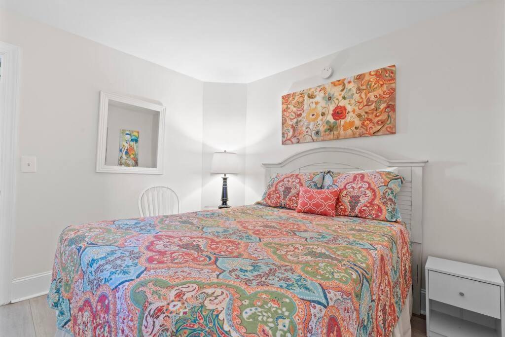 Pinnacle Oceanfront: Newly Updated With Enclosed Pool * Myrtle Beach