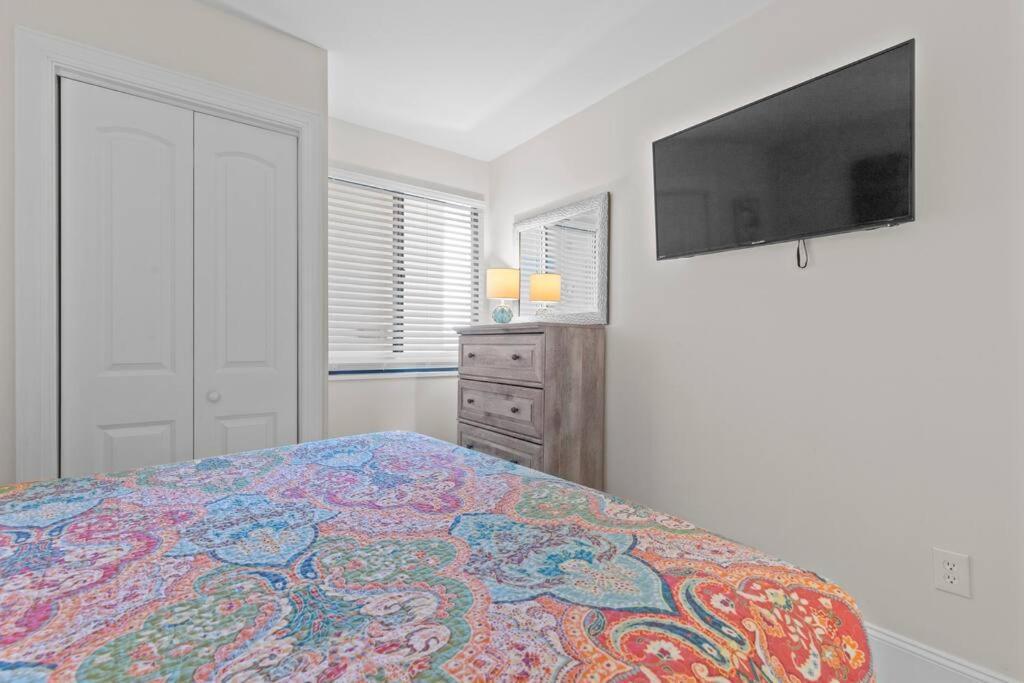 Pinnacle Oceanfront: Newly Updated With Enclosed Pool * Myrtle Beach