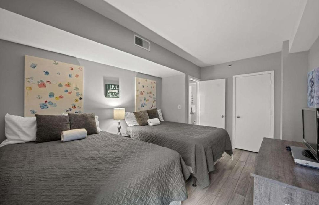 Two Bedroom At The Palace Aparthotel Myrtle Beach