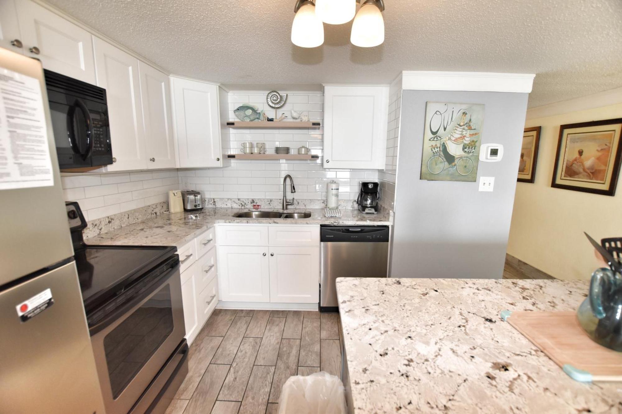 1402 Waters Edge
