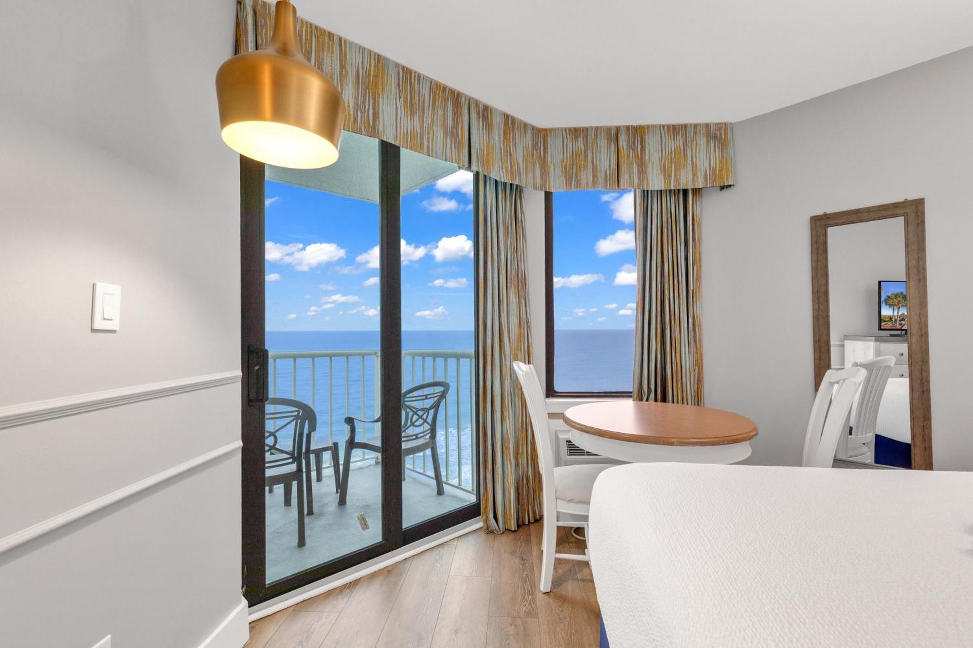 Apartment Hosteeva Oceanfront Studio W Pool, Oceanfront Fire Pit And More Myrtle Beach