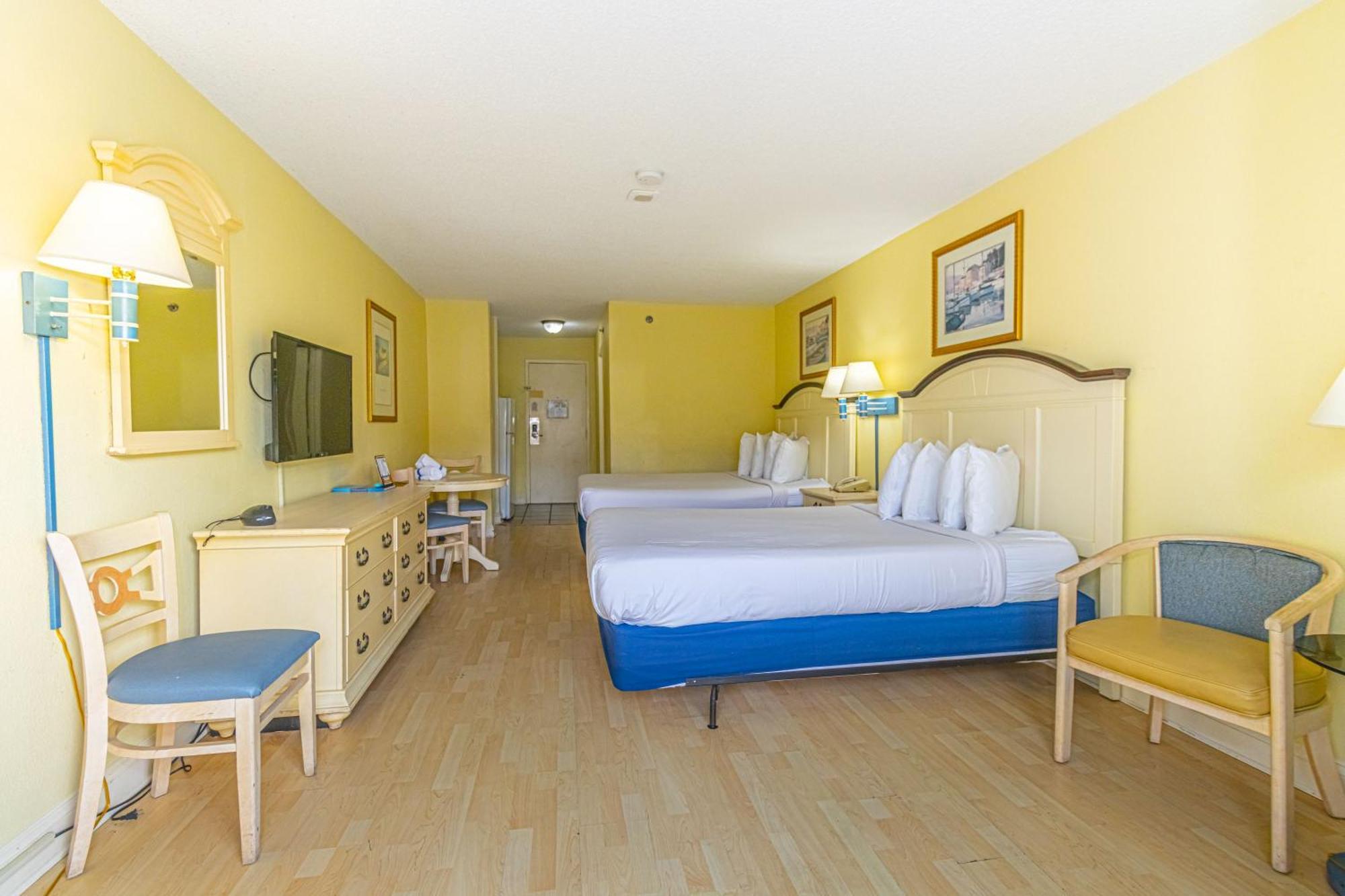 Ocean View Double Queen Suite! Sea Mist 50401 - Perfect For 2-4 Guests!