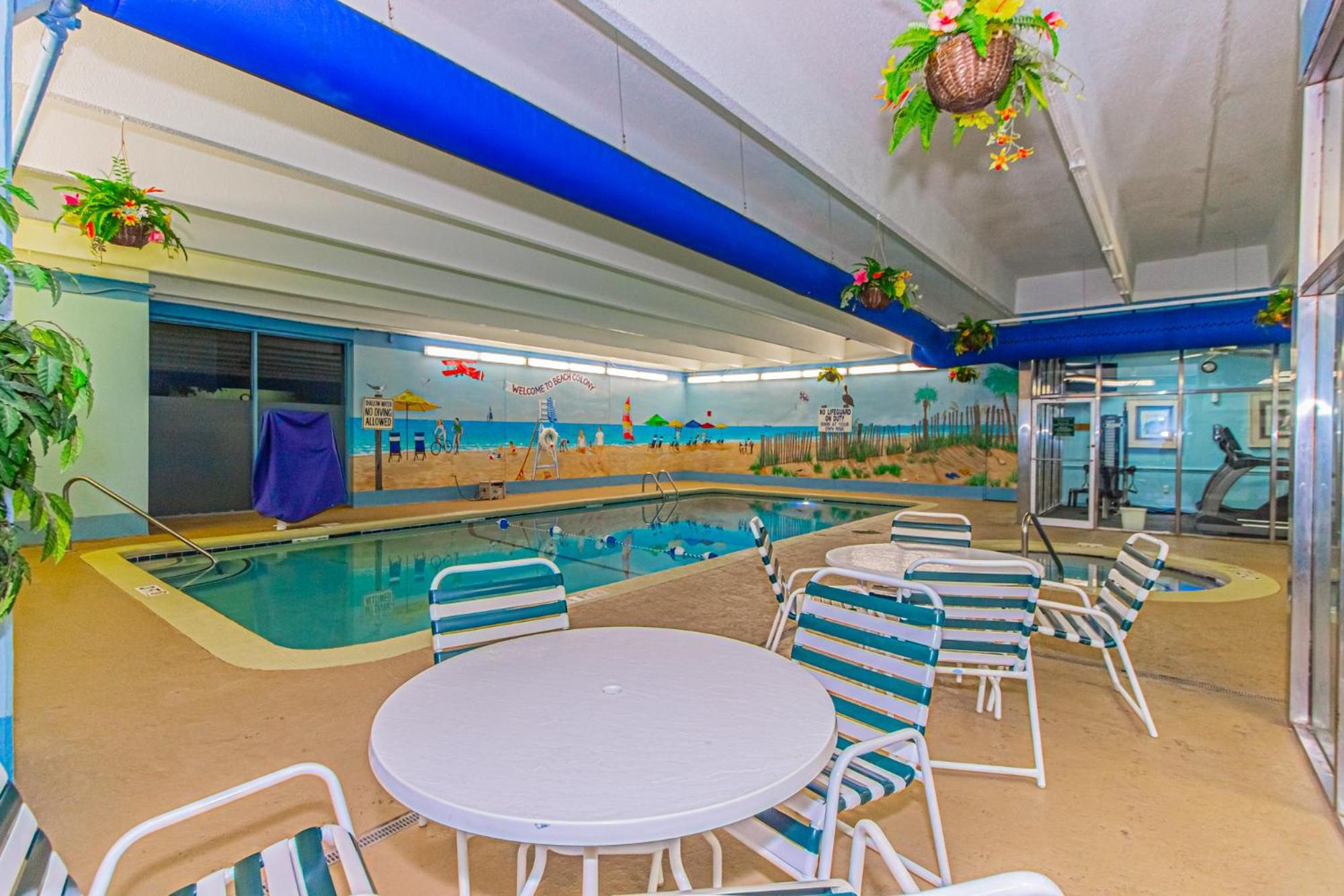 Colony Oceanfront 1bed/1ba Free Wifi & Parking Apartment