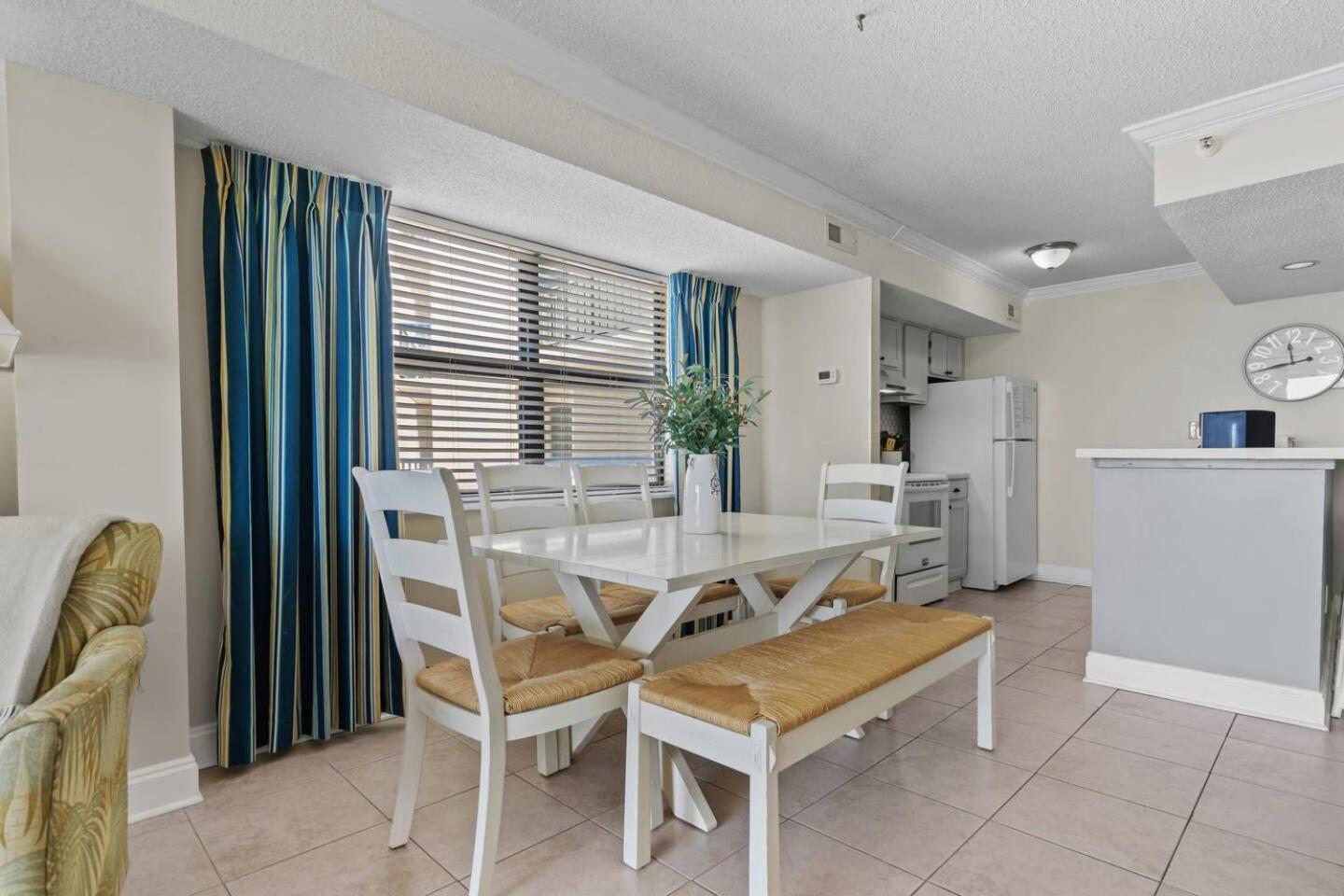 Oceanfront 2bd, 2ba-north Myrtle Holiday home Myrtle Beach