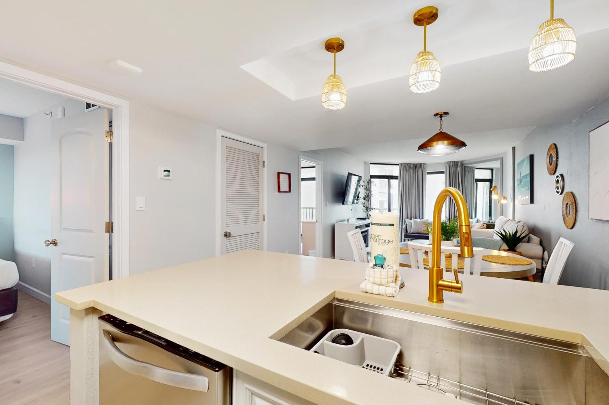 Beach Colony 615 Apartment *