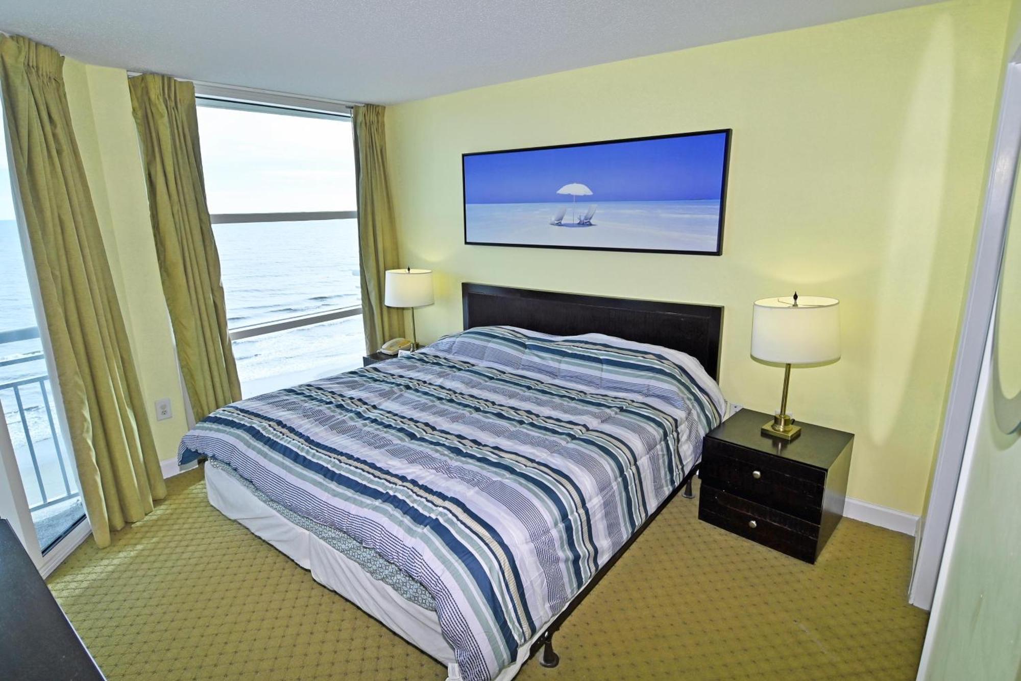Apartment Sea1403 Seaside 3br/3b Condo, Lazy River, Multiple Pools *
