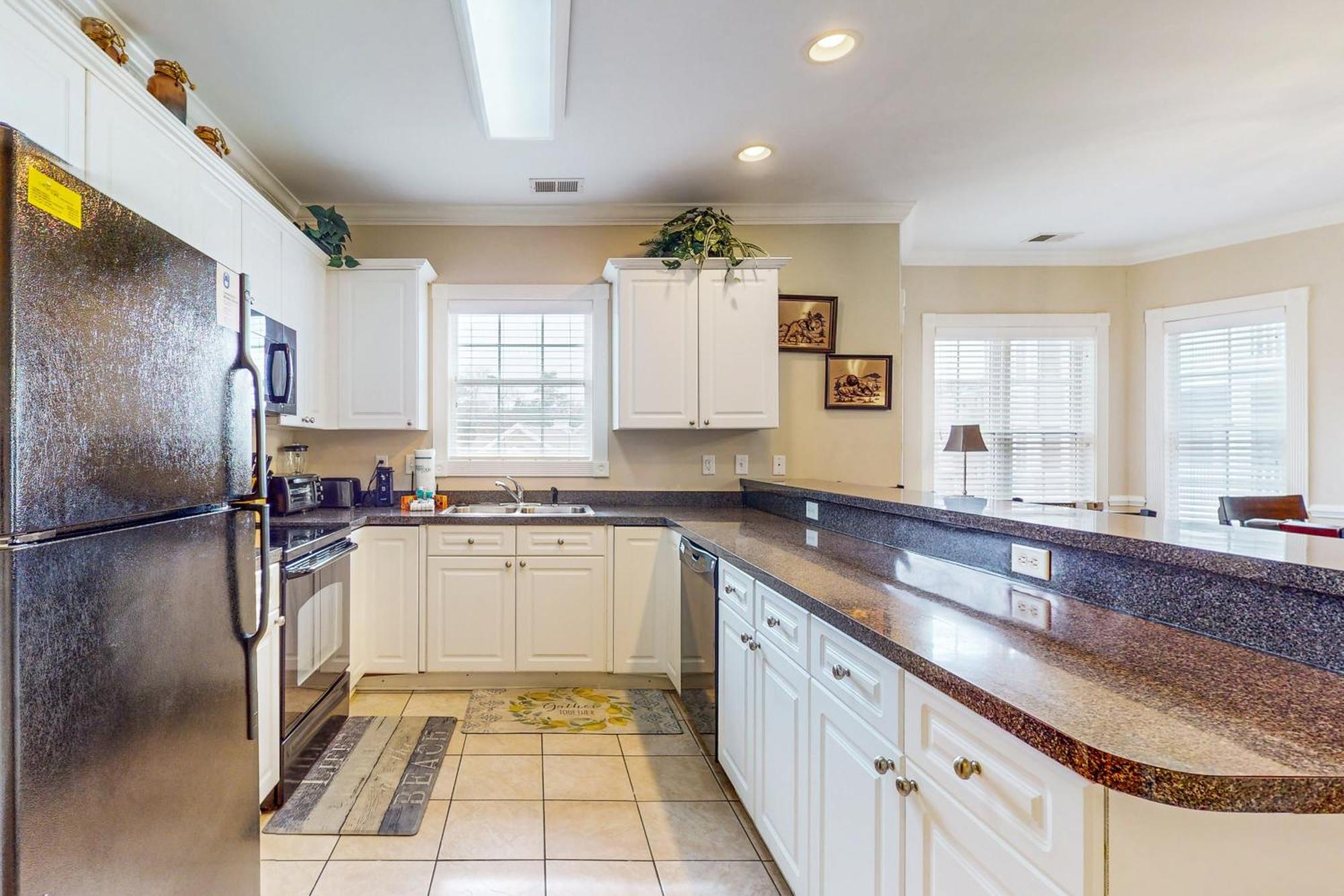 Luster Leaf 201 Apartment Myrtle Beach