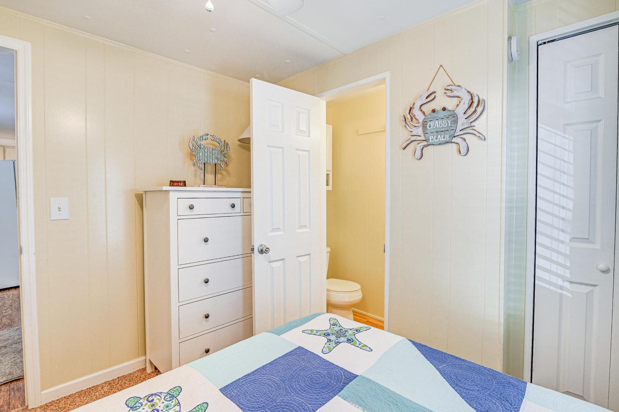 Cozy Surfside Getaway Less Than 1 Mi To Beach! * Myrtle Beach