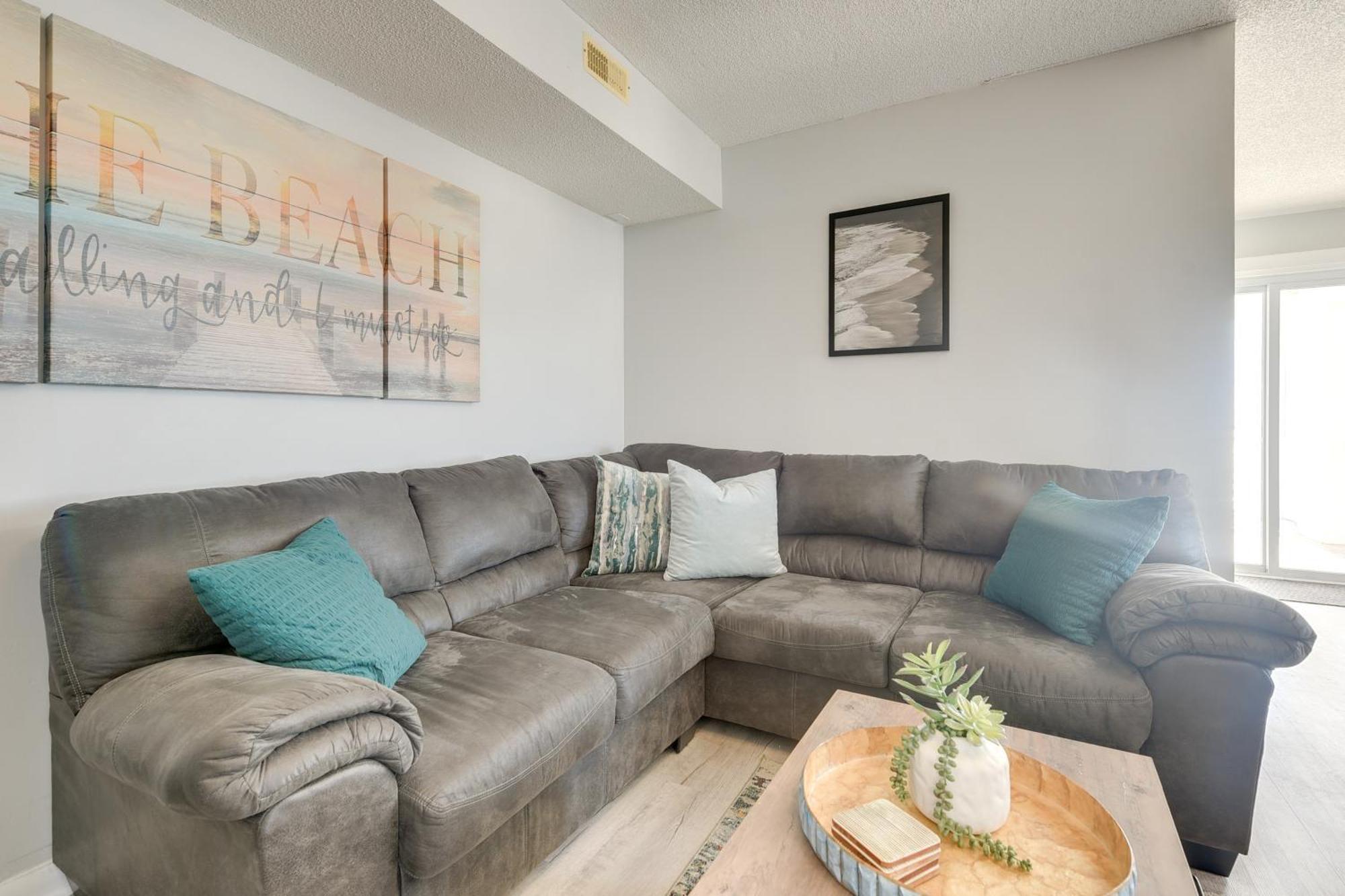 Oceanfront North With Indoor Pool Apartment
