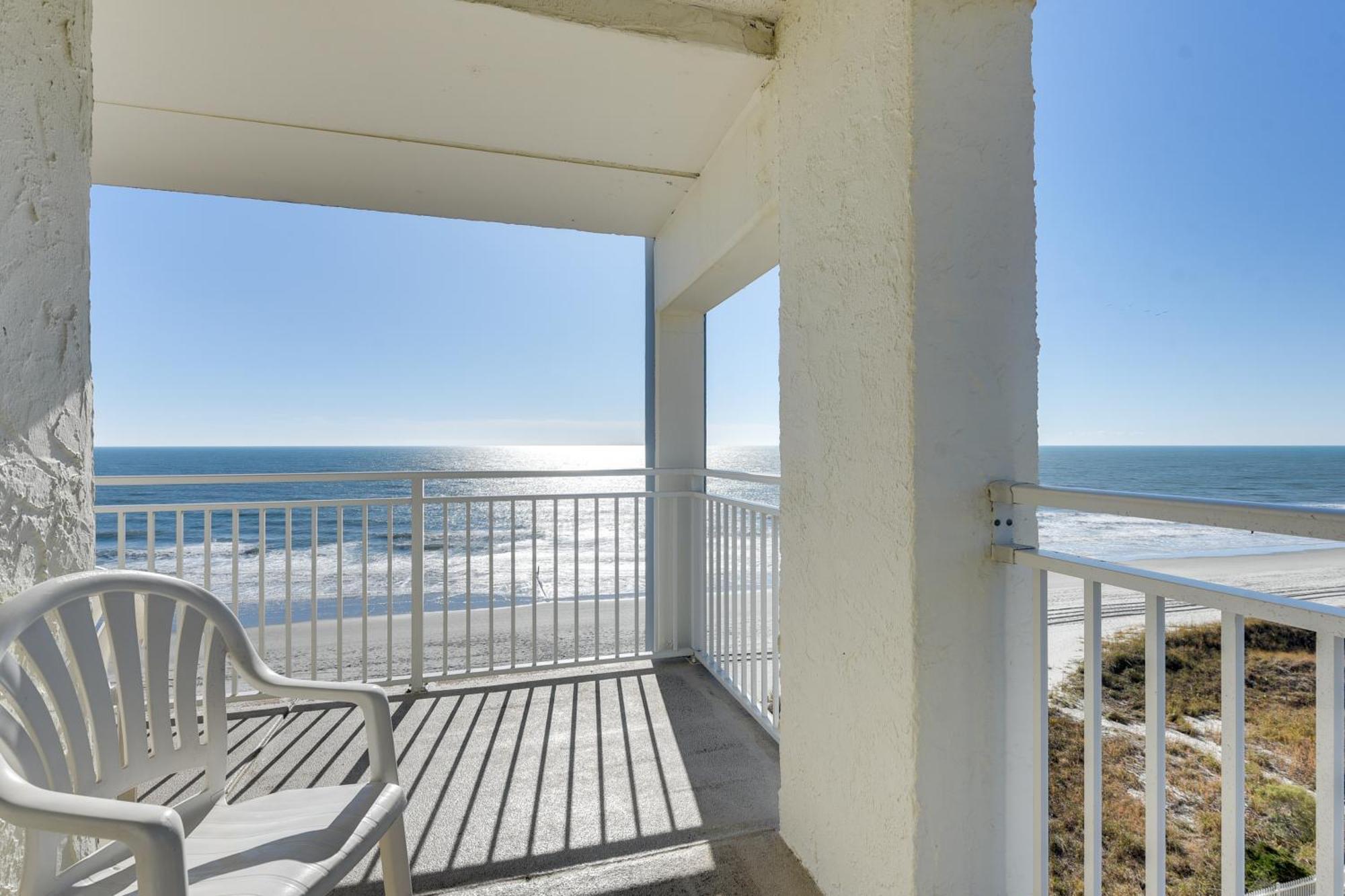 Oceanfront North With Indoor Pool Apartment *