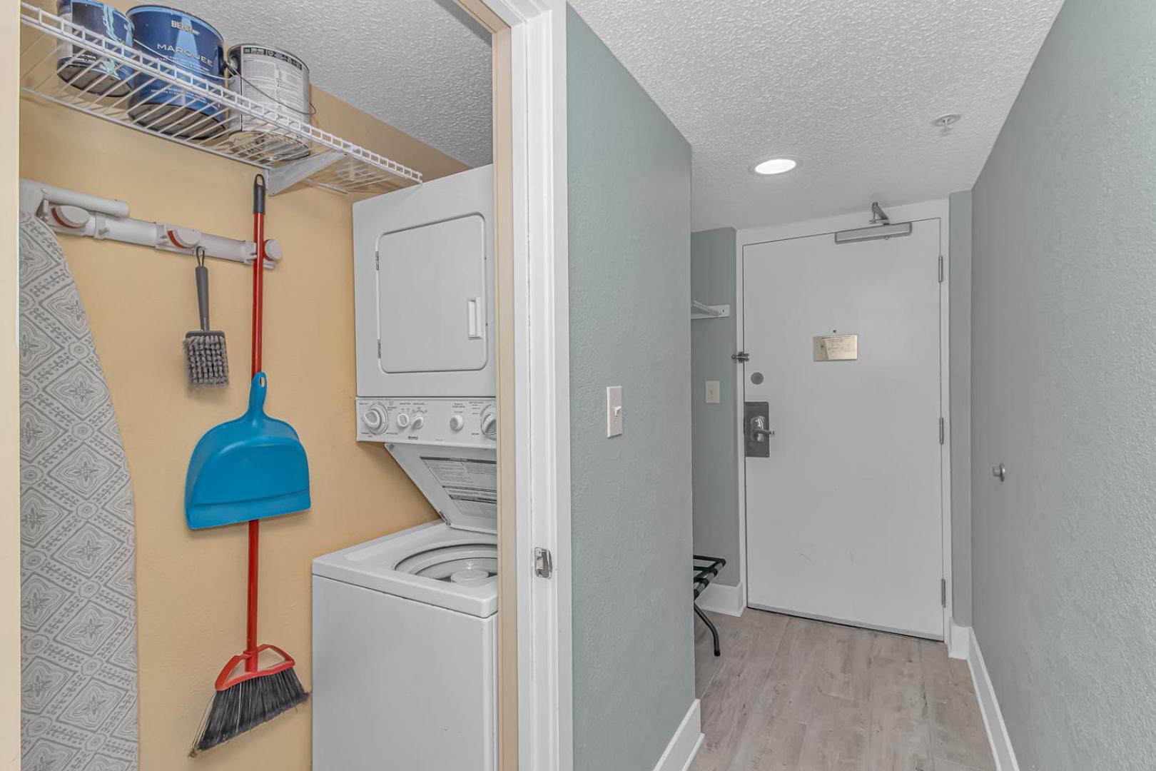 Immaculate! Beautifully Renovated Oceanfront 1 Bedroom - Sleeps 6! - Roxanne Towers Unit 804 * Myrtle Beach