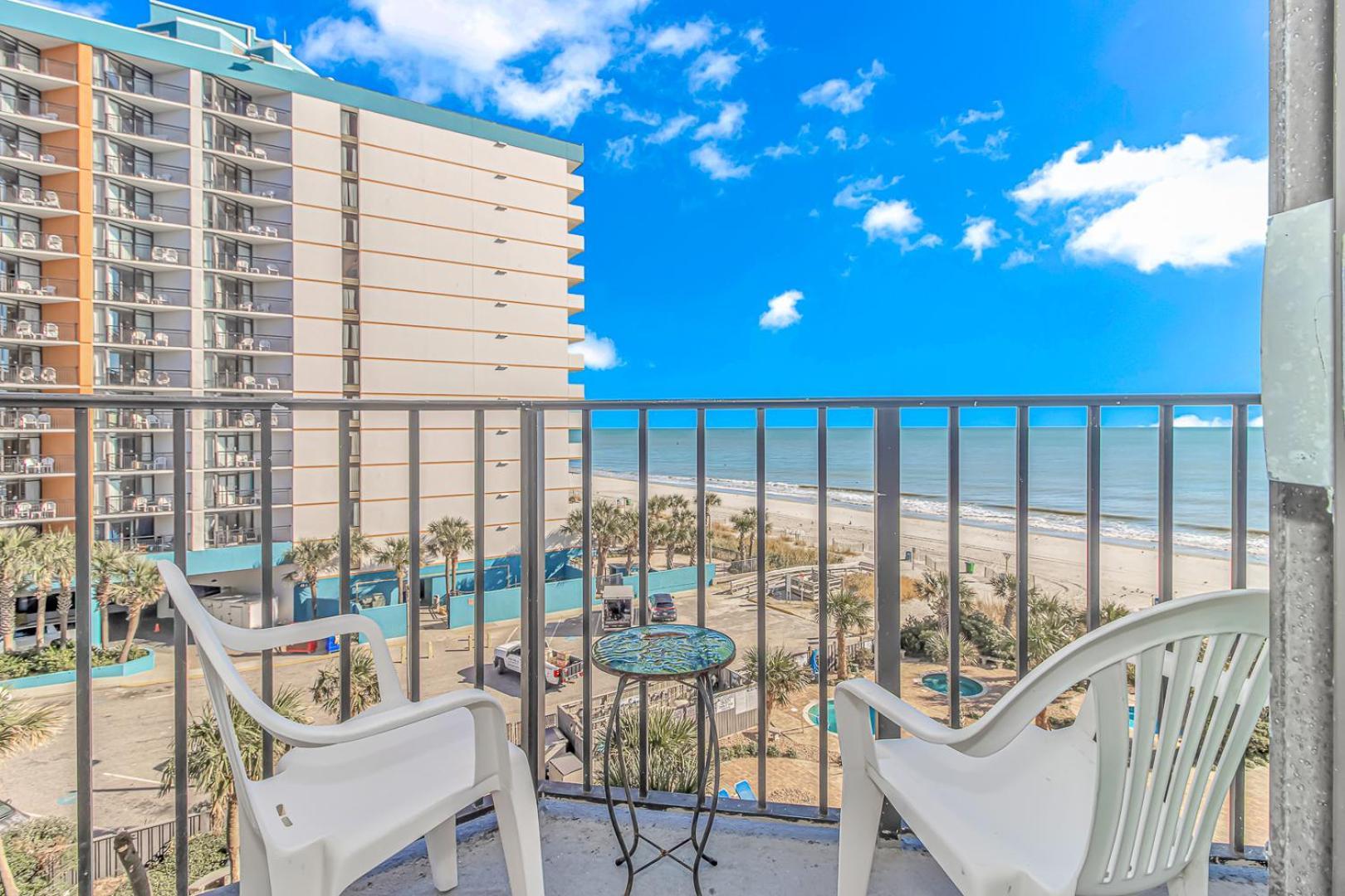Good Time Charlies Oceanfront Retreat Aparthotel *