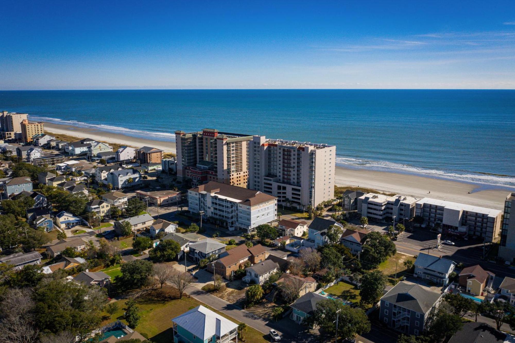 1408 Perrin Dr, Unit A - Ocean Walk Sleeps 8 Holiday home