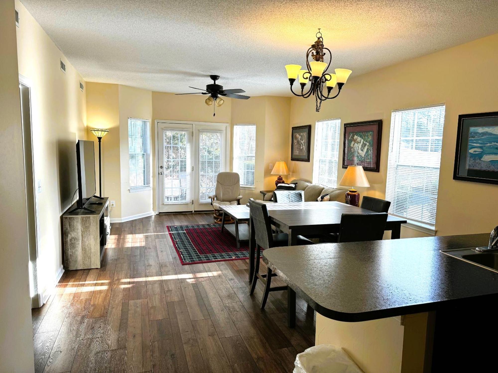 Apartment Legends 4595 Unit C By Palmetto Vacation