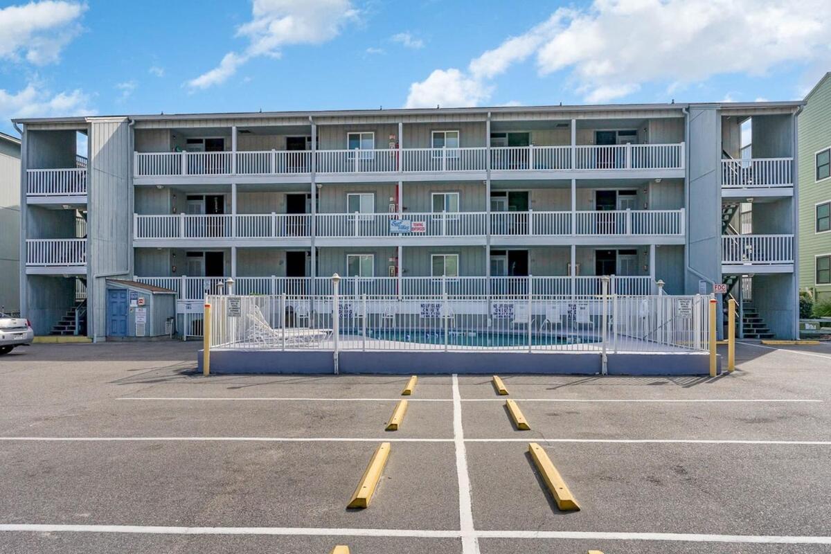 Lazy Days Beach Getaway * Myrtle Beach
