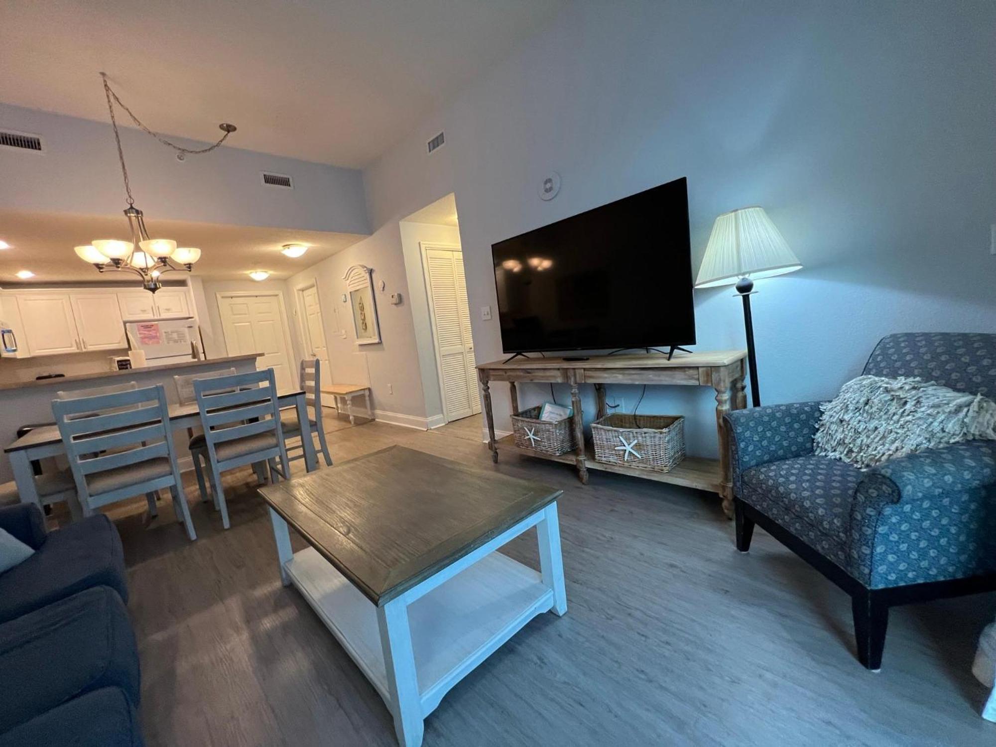 Holiday home 2501 S Ocean Blvd, 1215 - Ocean View Sleeps 8