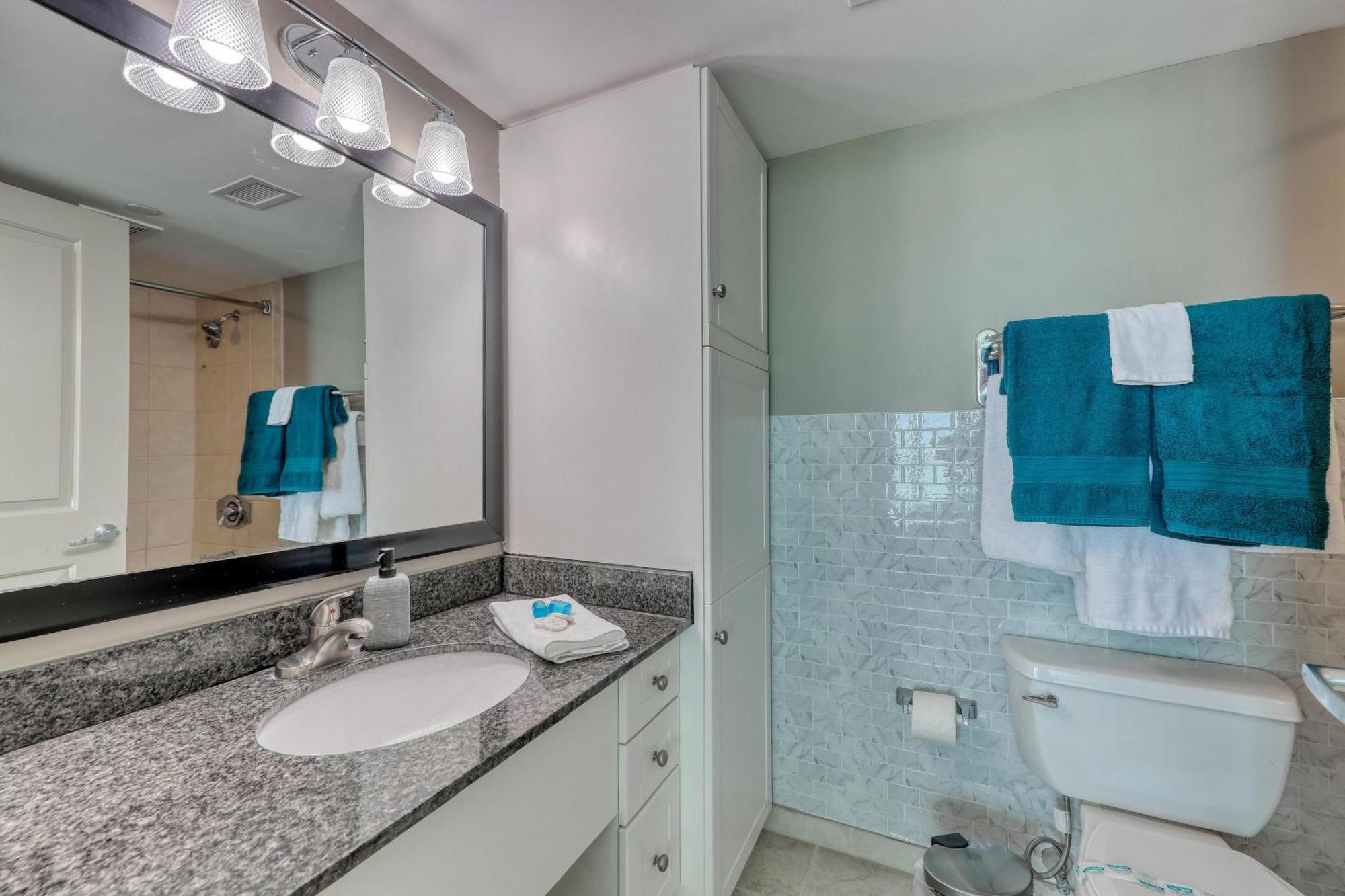 107 S Ocean Blvd, 0308 - Ocean Front Sleeps 6