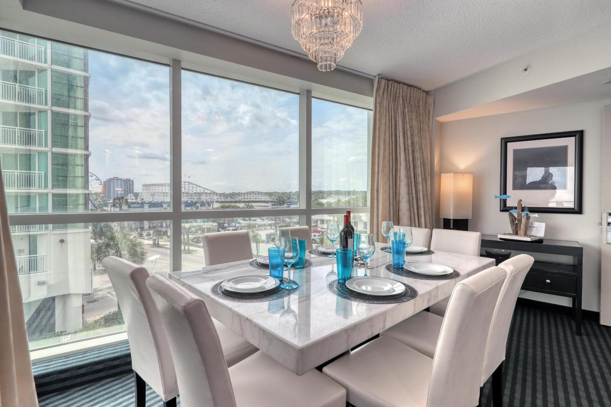 107 S Ocean Blvd, 0308 - Ocean Front Sleeps 6 * Myrtle Beach