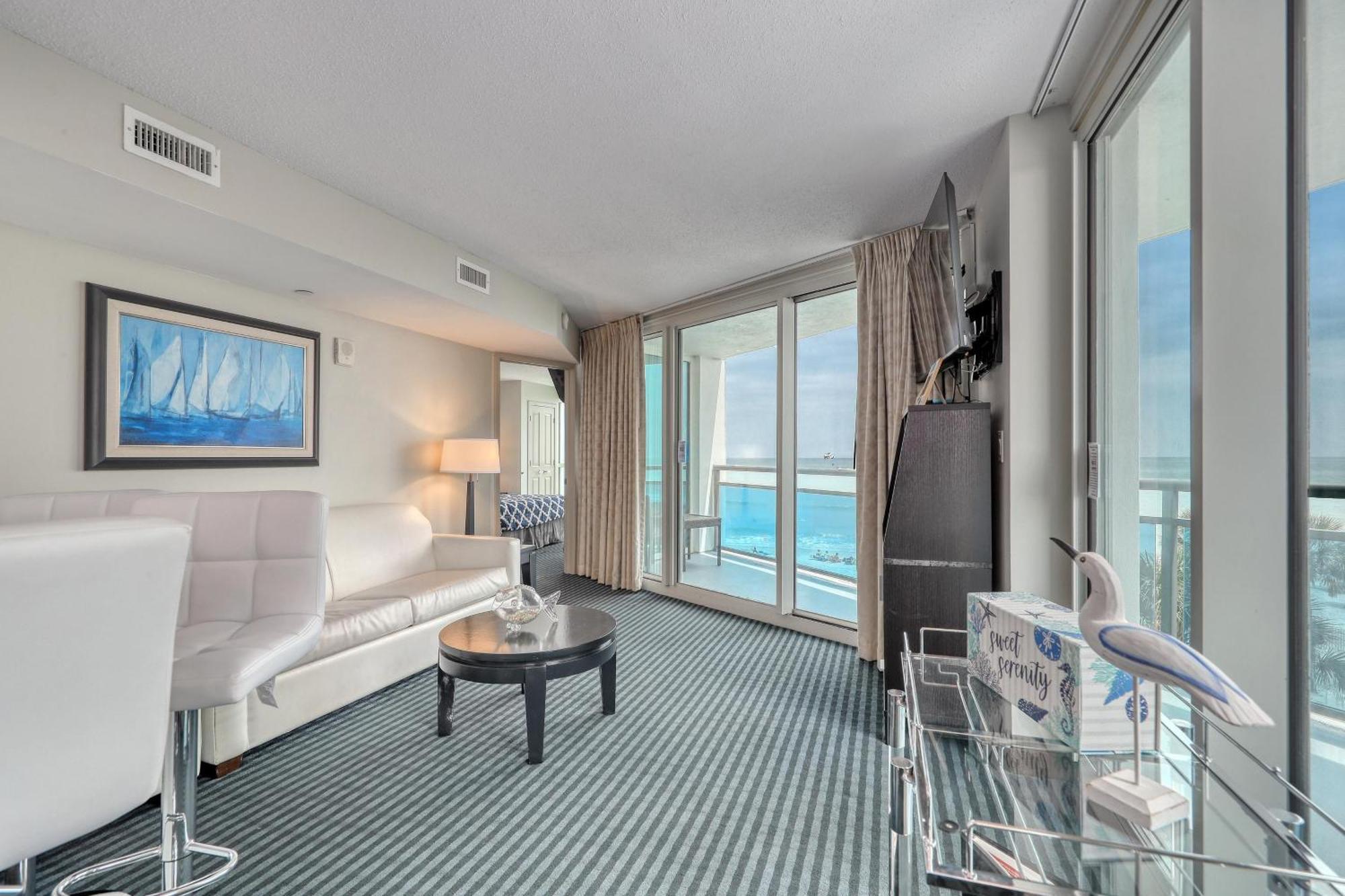 107 S Ocean Blvd, 0308 - Ocean Front Sleeps 6