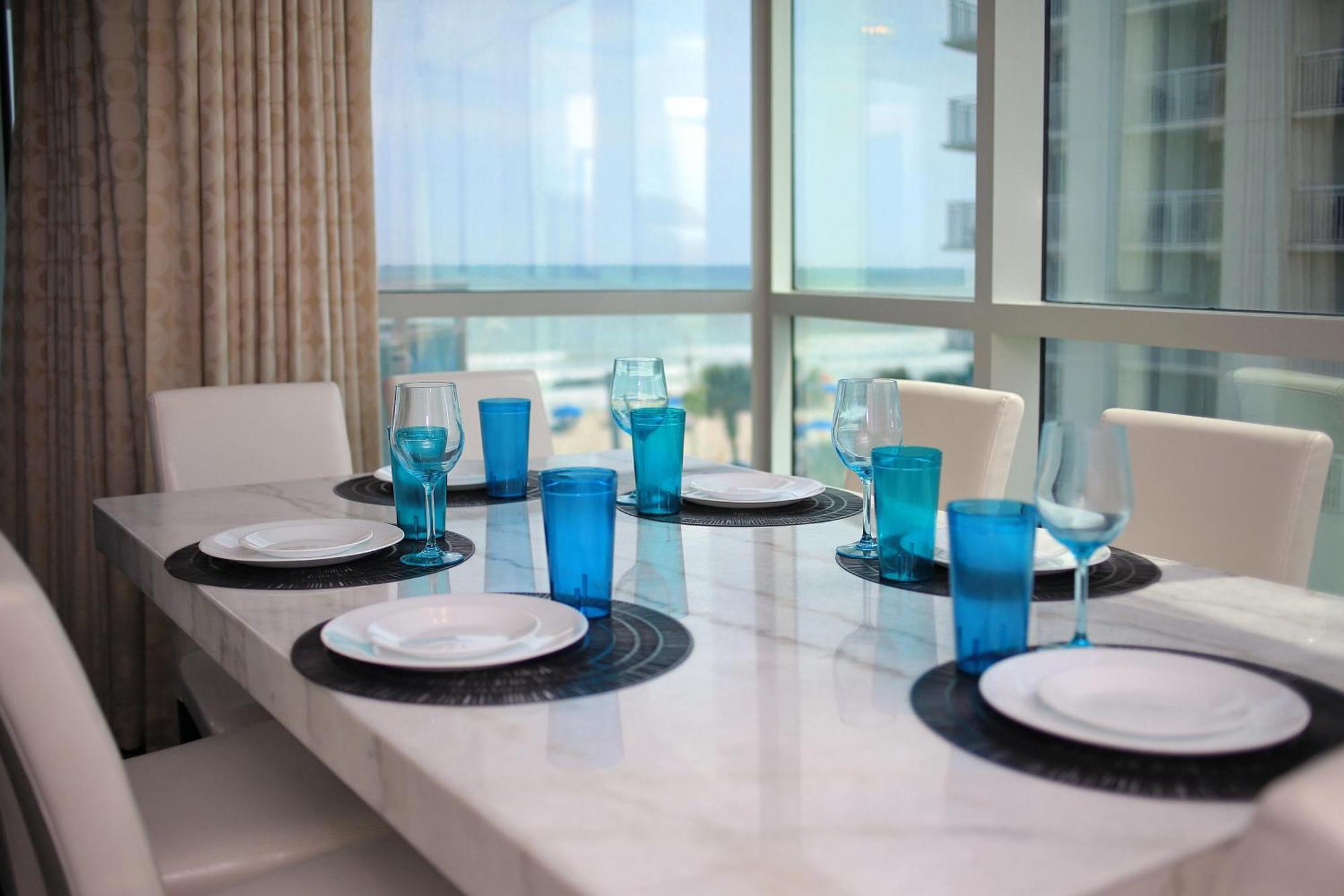 107 S Ocean Blvd, 0308 - Ocean Front Sleeps 6