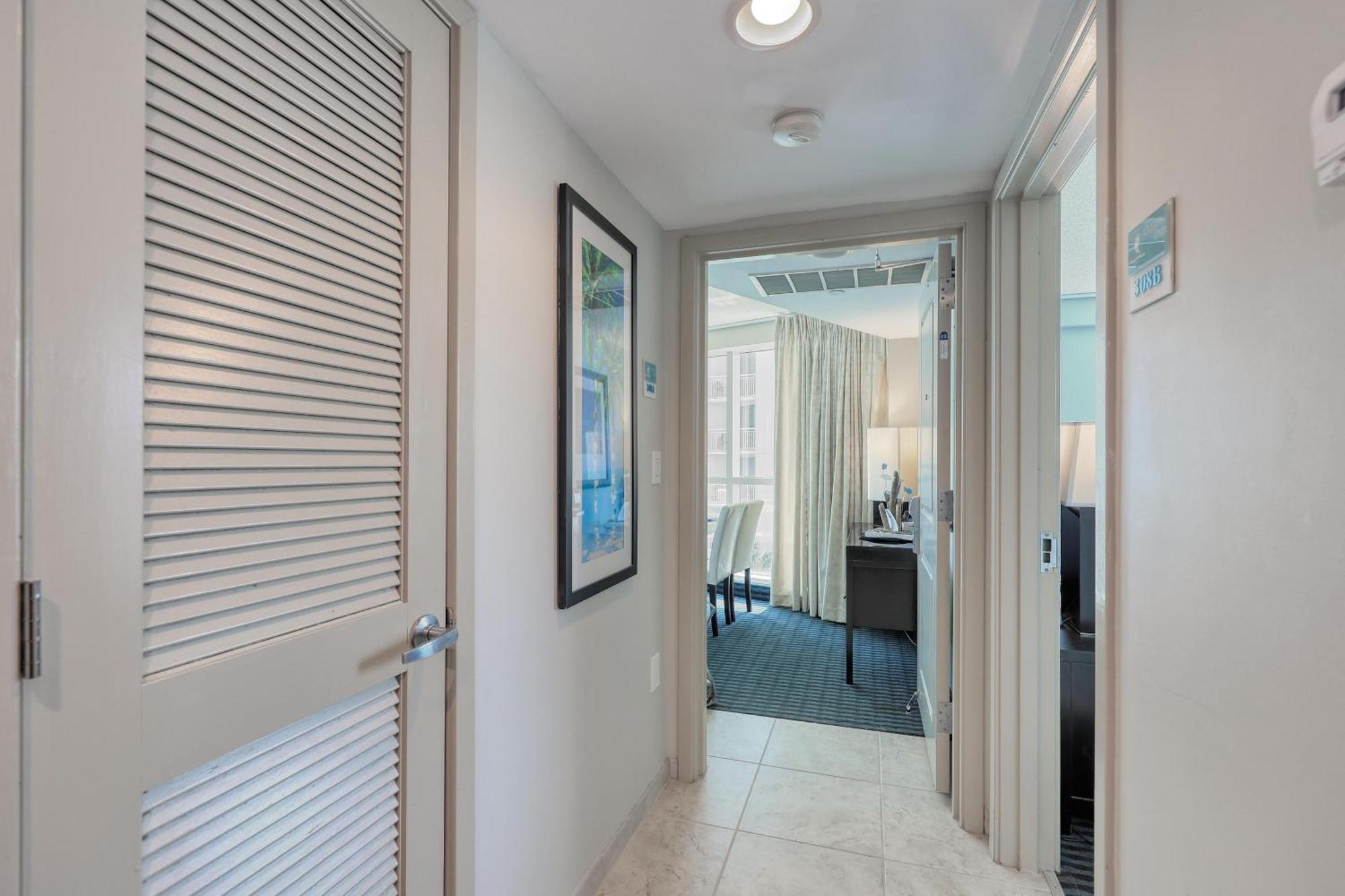 Holiday home 107 S Ocean Blvd, 0308 - Ocean Front Sleeps 6
