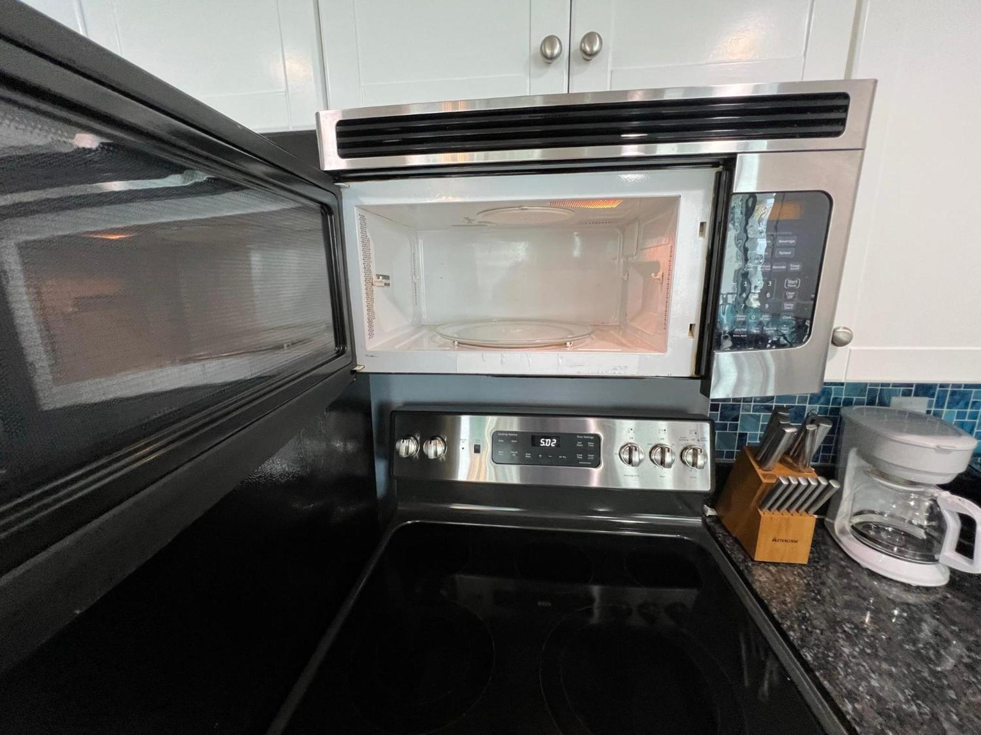 107 S Ocean Blvd, 0308 - Ocean Front Sleeps 6 Myrtle Beach