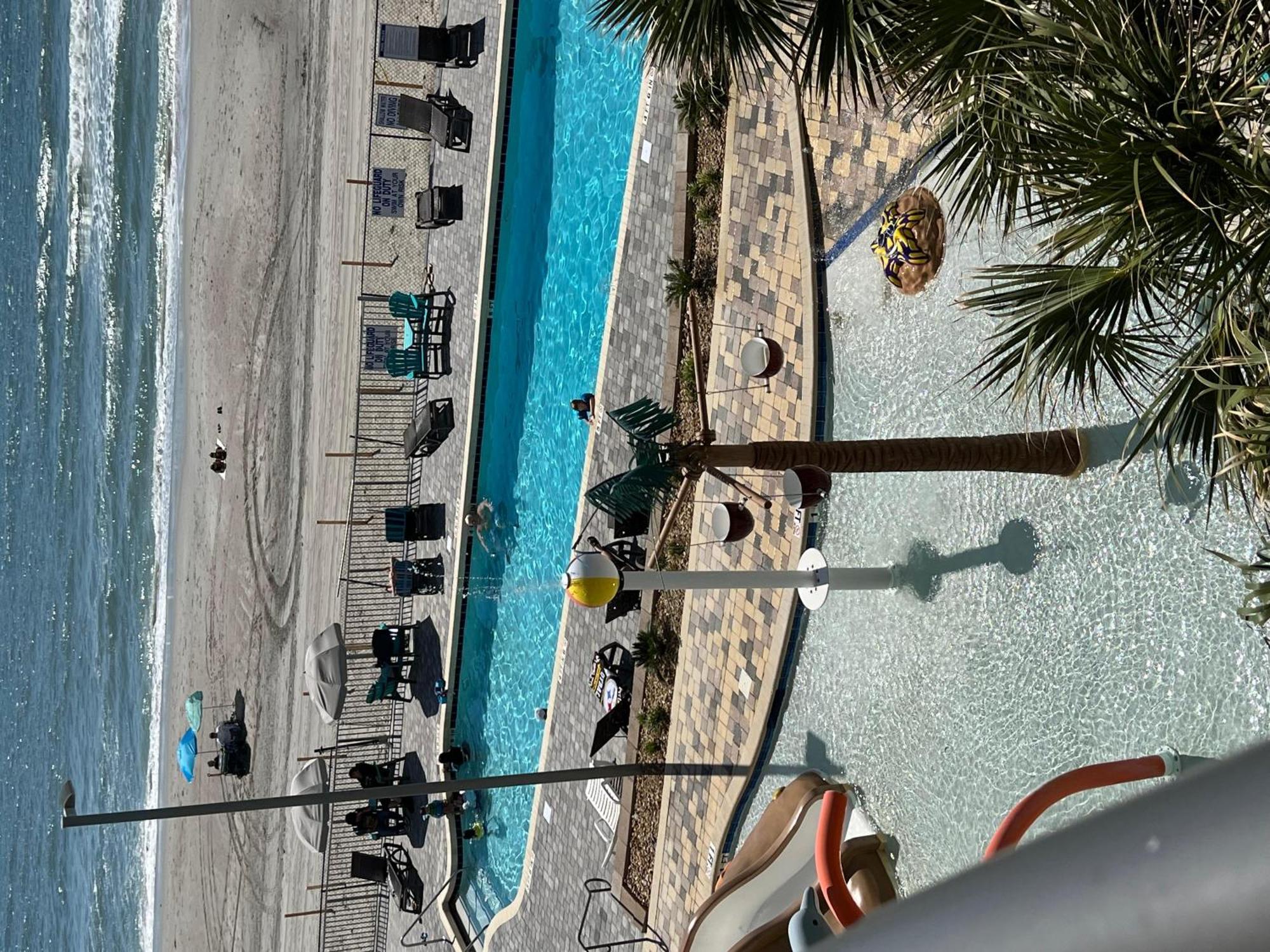 Holiday home 107 S Ocean Blvd, 0308 - Ocean Front Sleeps 6 *