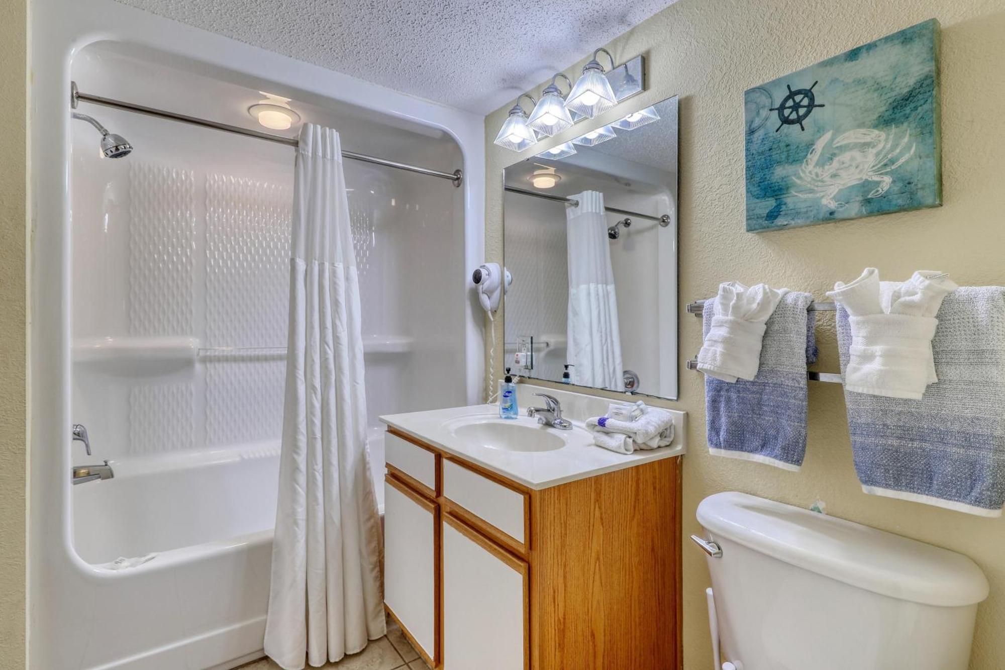 1604 N Ocean Blvd, 0703 - Ocean Front Sleeps 6 Holiday home