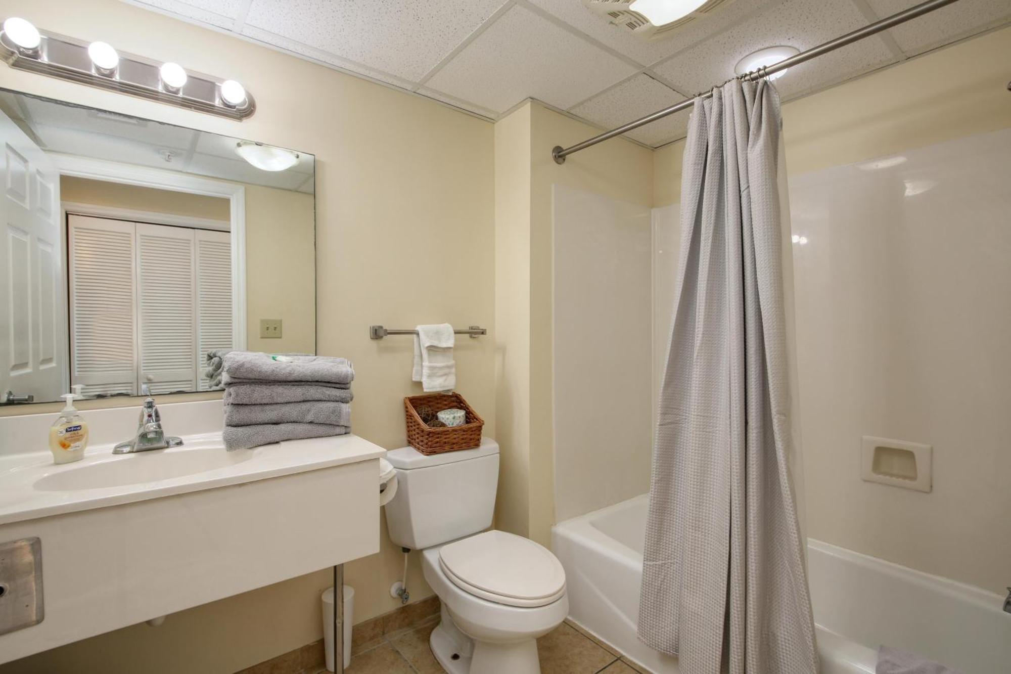 2501 S Ocean Blvd, 1205 - Ocean Front Sleeps 6 Myrtle Beach