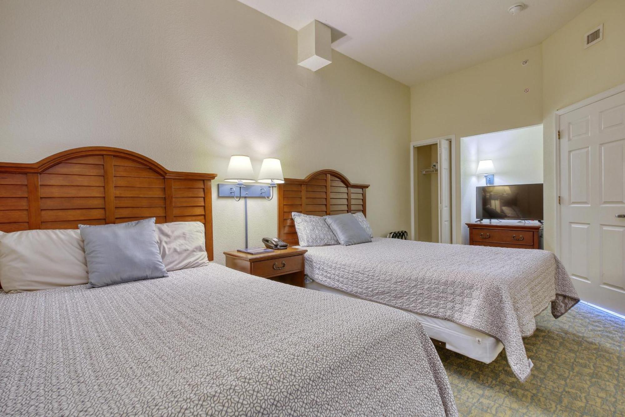 Holiday home 2501 S Ocean Blvd, 1205 - Ocean Front Sleeps 6