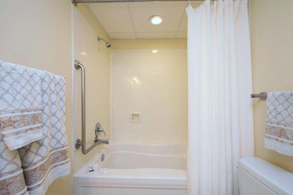 2501 S Ocean Blvd, 1115 - Ocean View Sleeps 8