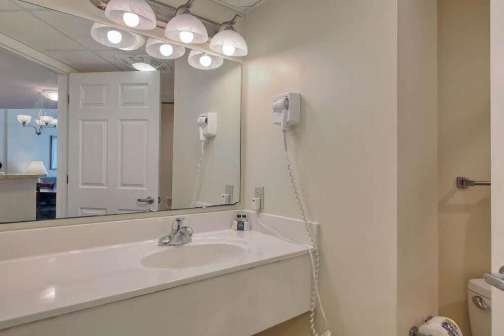 2501 S Ocean Blvd, 1115 - Ocean View Sleeps 8 Myrtle Beach