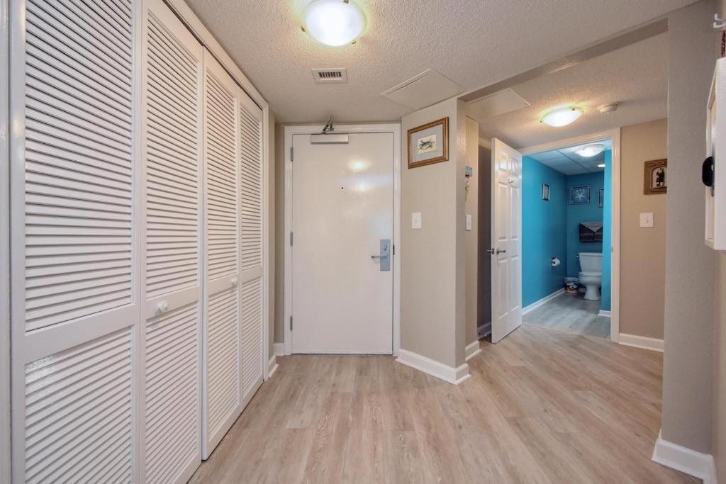 Holiday home 2501 S Ocean Blvd, 0813 - Ocean View Sleeps 8