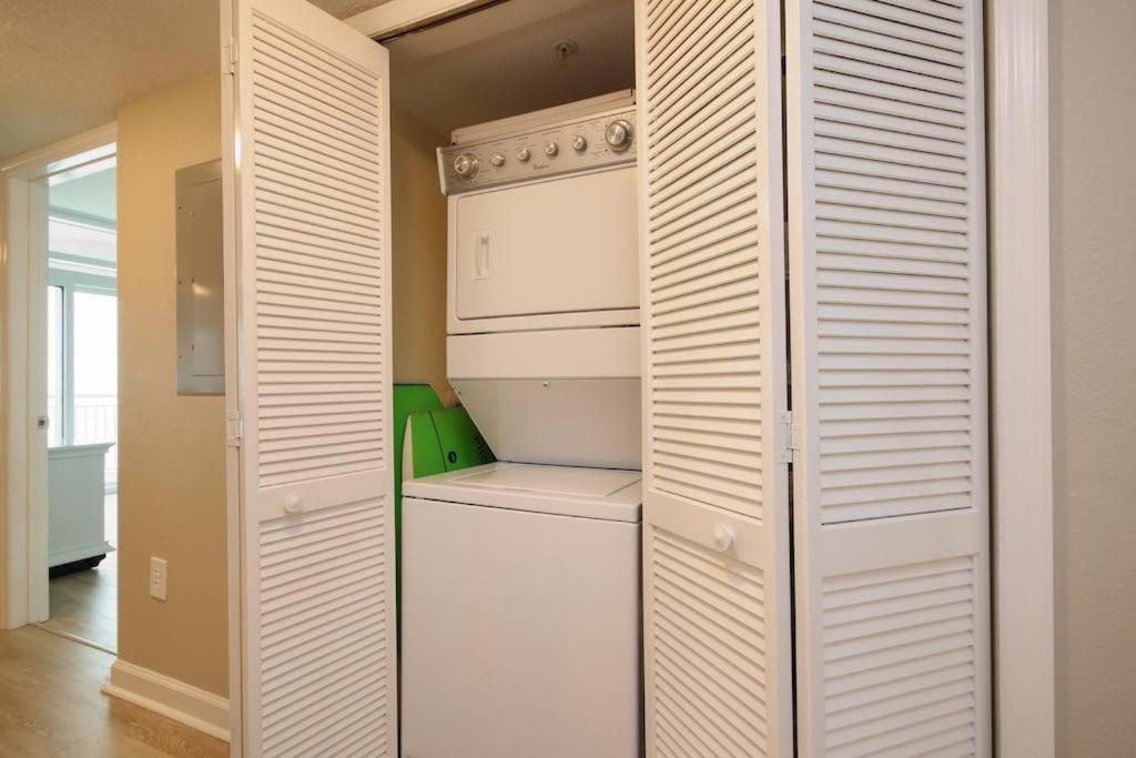 2501 S Ocean Blvd, 0813 - Ocean View Sleeps 8