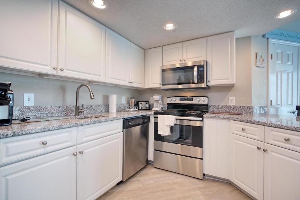 Holiday home 2501 S Ocean Blvd, 0813 - Ocean View Sleeps 8