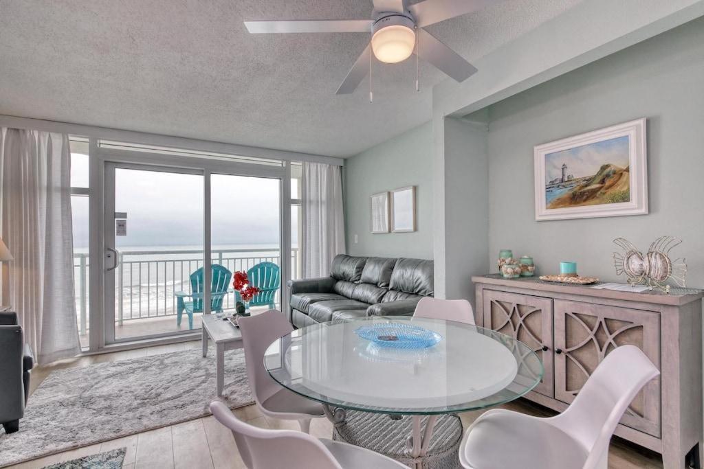 2501 S Ocean Blvd, 0407 - Ocean Front Sleeps 6 Holiday home