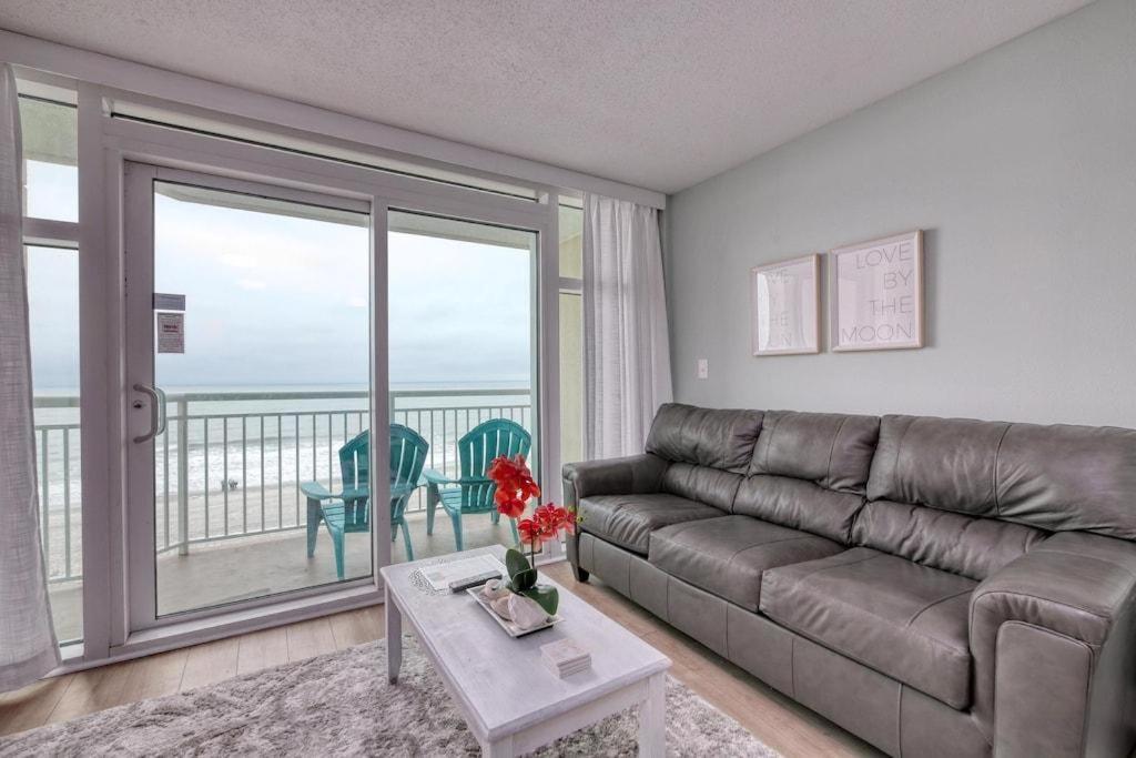 2501 S Ocean Blvd, 0407 - Ocean Front Sleeps 6 Holiday home