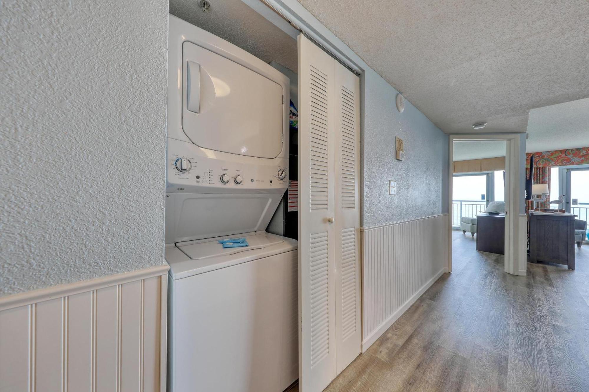 Holiday home 2007 S Ocean Blvd, 0406 - Ocean Front Sleeps 10 Myrtle Beach