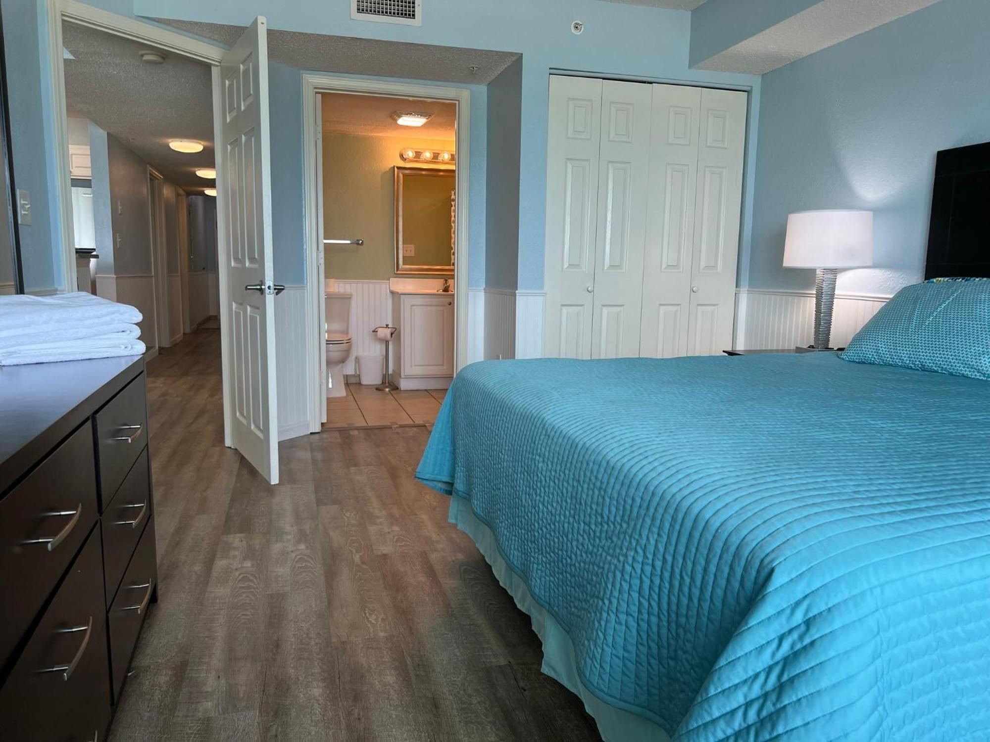 2007 S Ocean Blvd, 0406 - Ocean Front Sleeps 10 Myrtle Beach