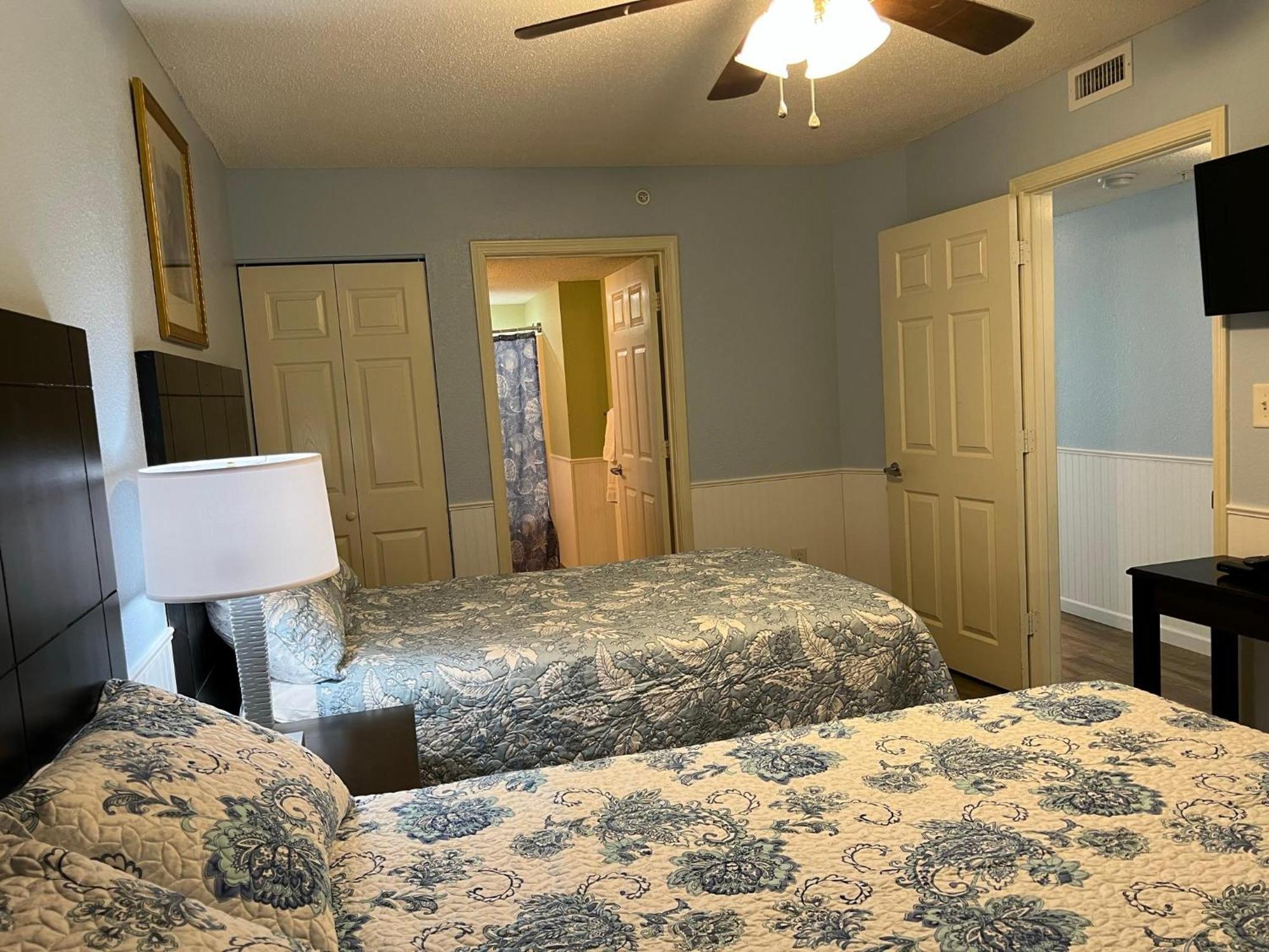 2007 S Ocean Blvd, 0406 - Ocean Front Sleeps 10 Myrtle Beach